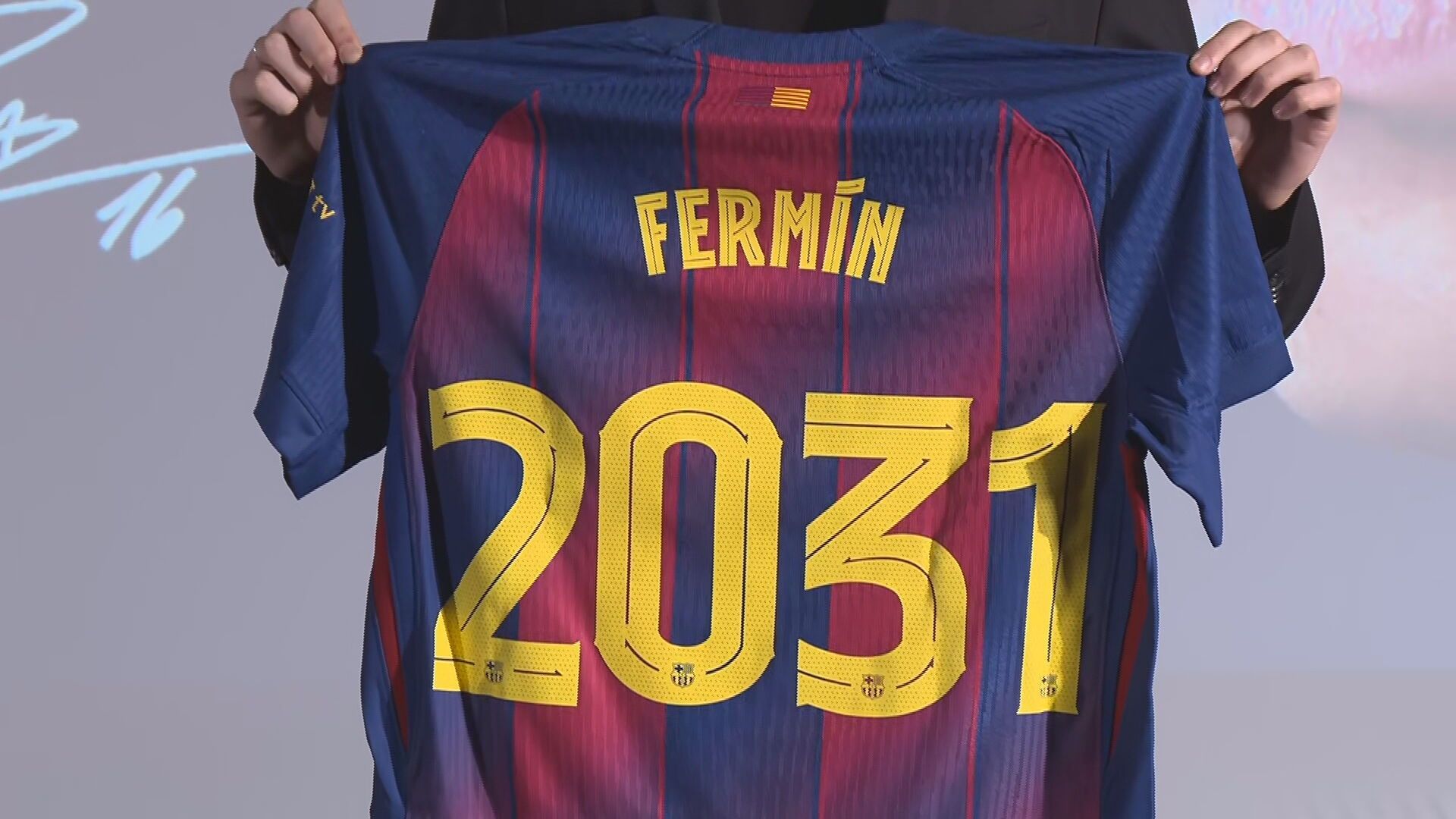 Camiseta de renovación de Fermín