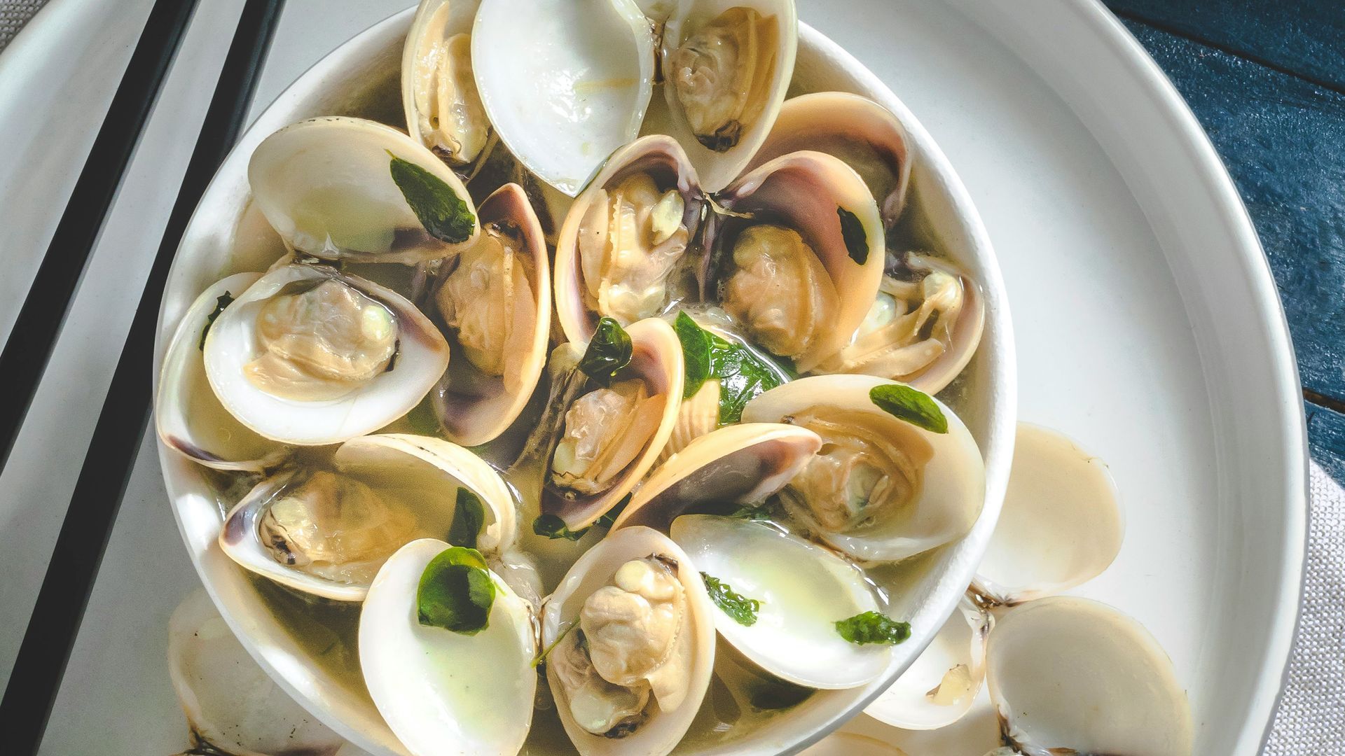 Cómo limpiar bien las almejas Cómo limpiar bien las almejas