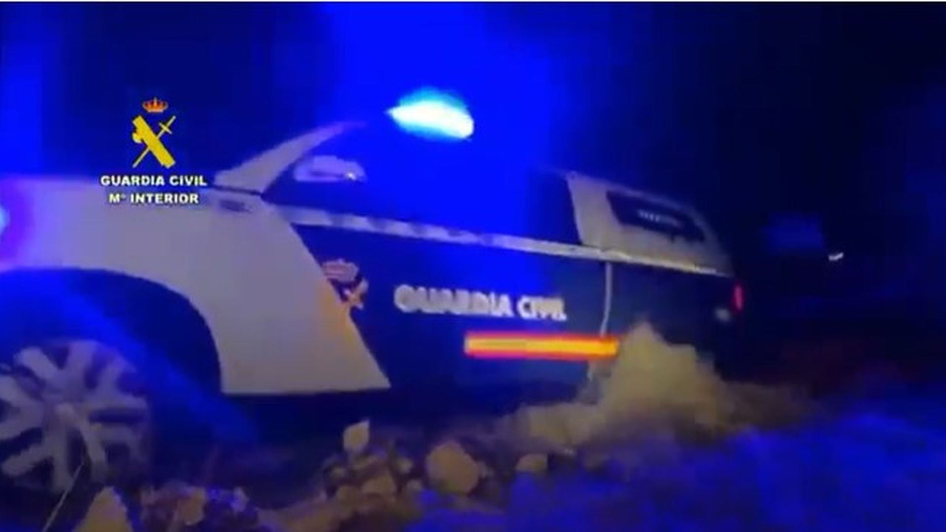 La Guardia Civil evacua a un hombre de 75 años que vivía solo en una casa aislada en Grazalema