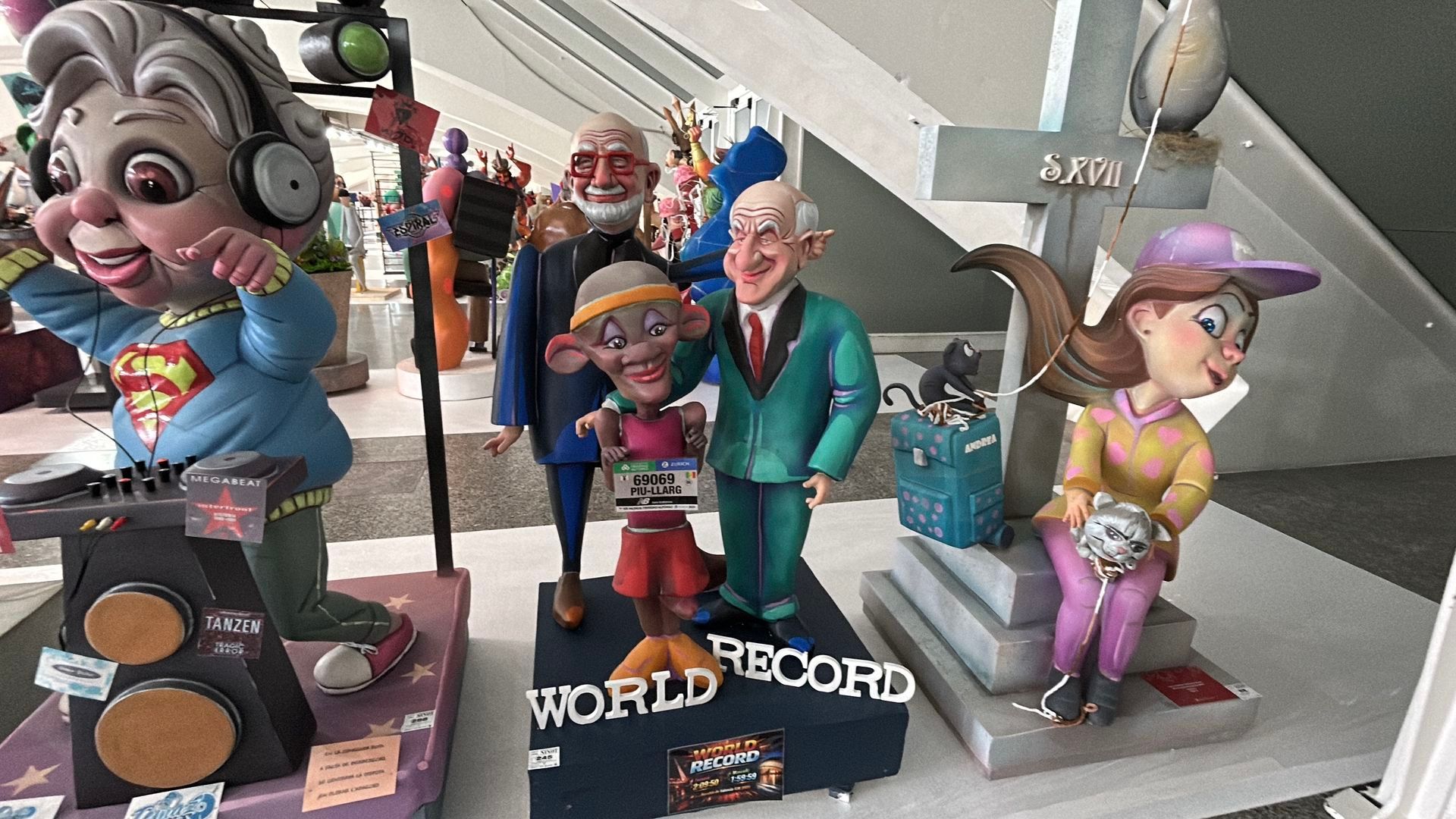 Ninot de Juan Roig y el Maratón Valencia