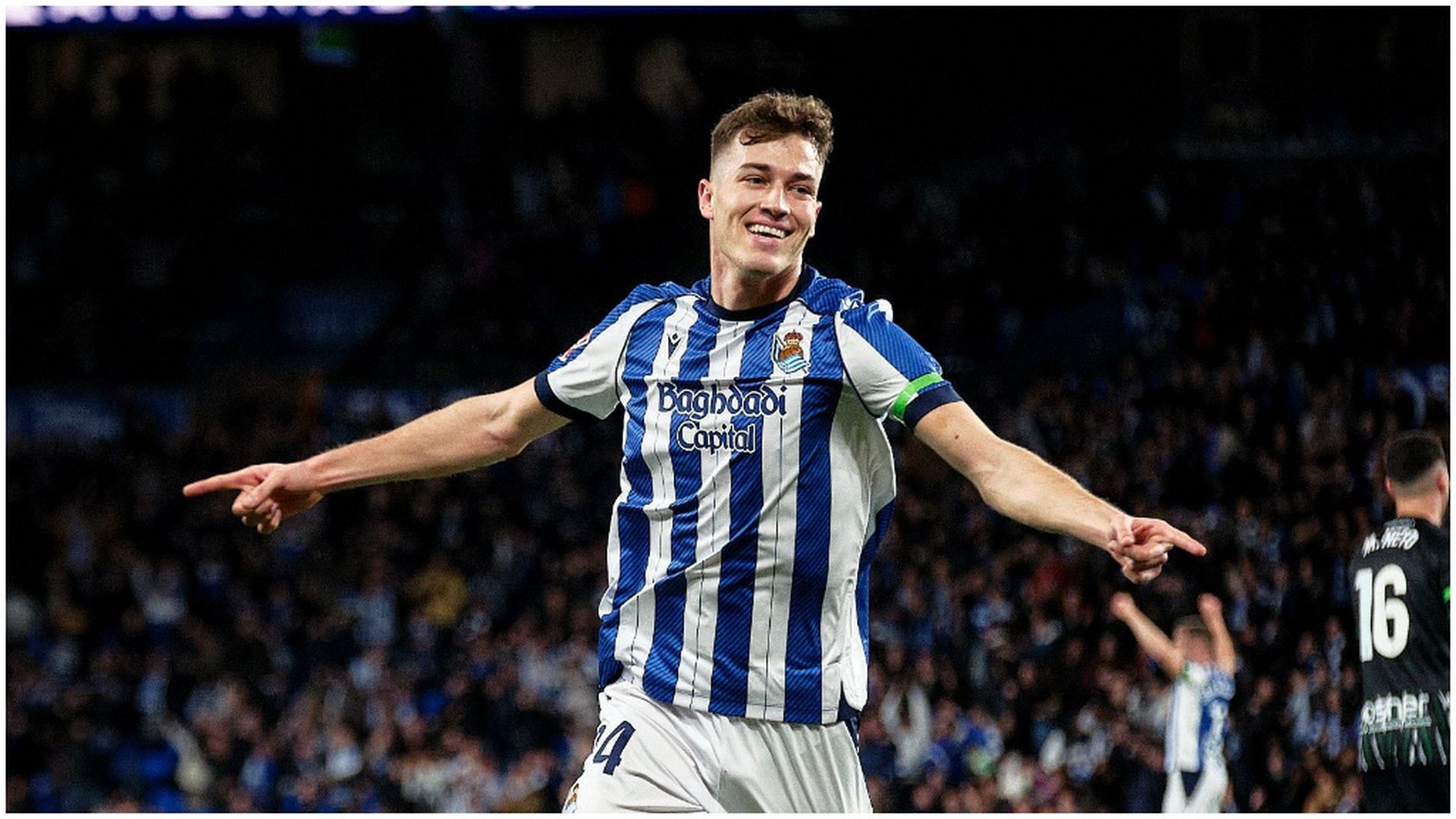 La celebración de Luka Sucic ante el Elche