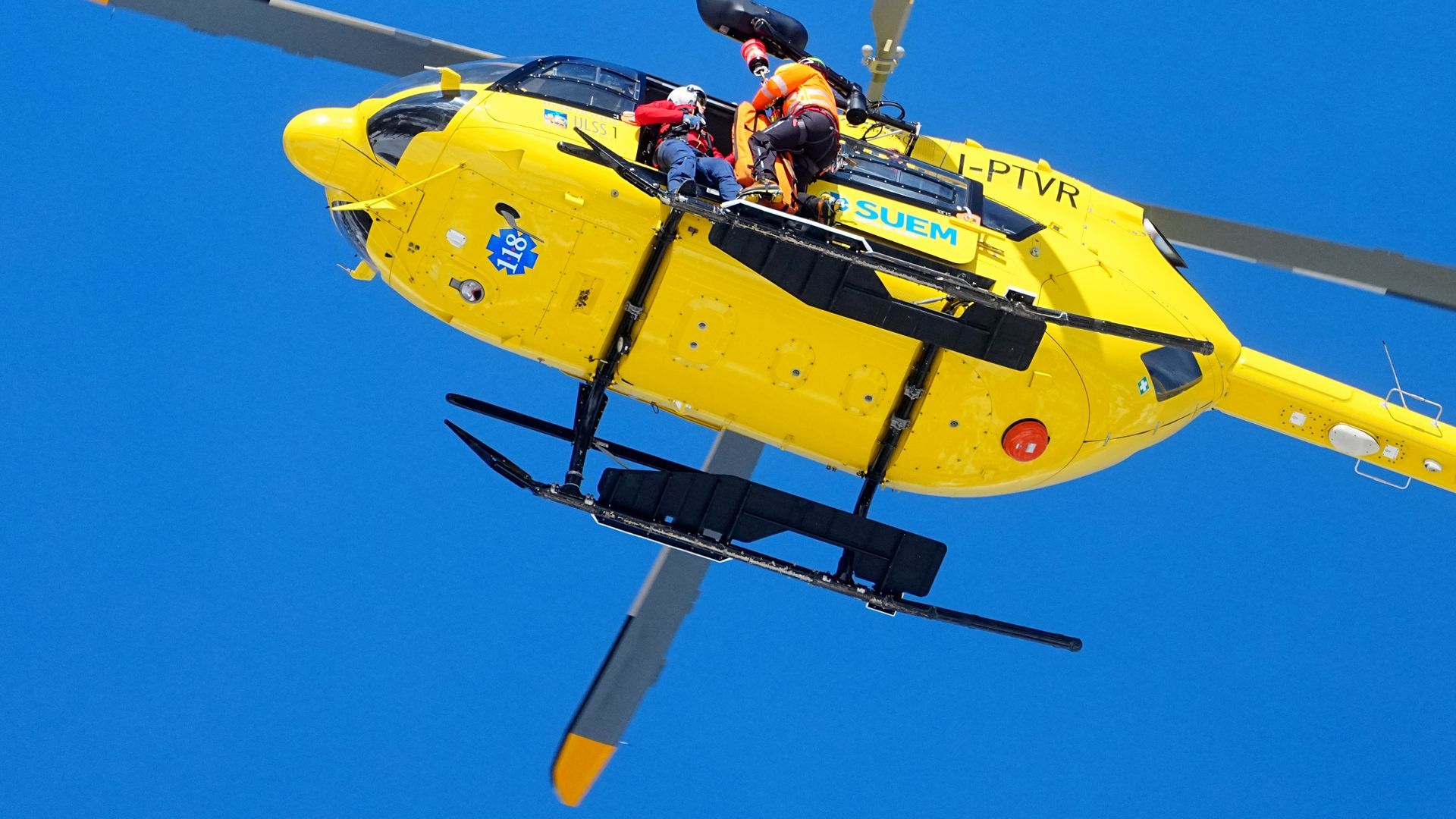 Evacuan en helicóptero a la esquiadora Lindsey Vonn en los Juegos Olímpicos de Invierno