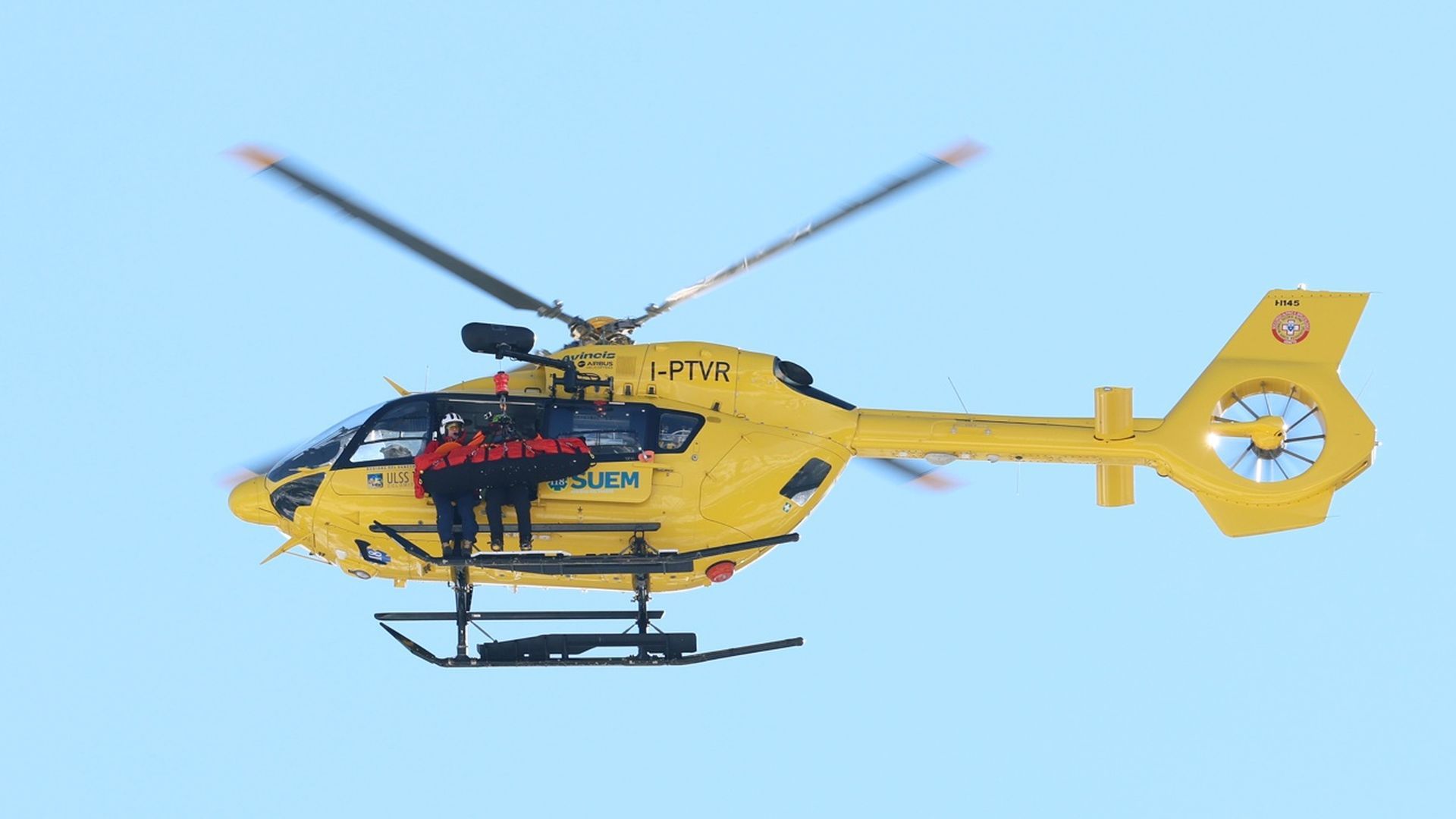 Lindsey Vonn, evacuada en helicóptero en Milán-Cortina