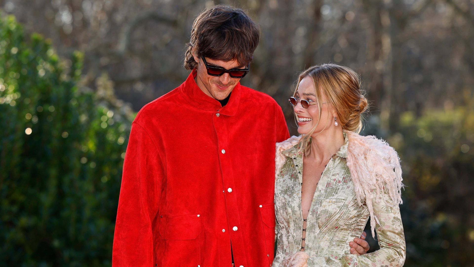 Los actores Jacob Elordi y Margot Robbie