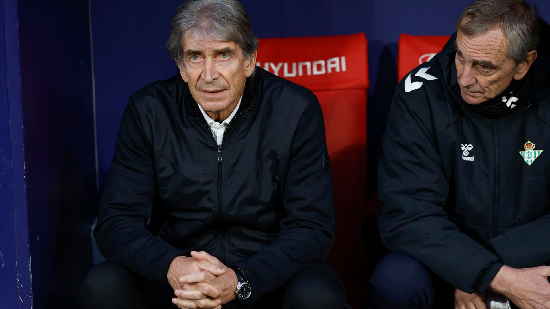 Manuel Pellegrini, ante el Atlético de Madrid.