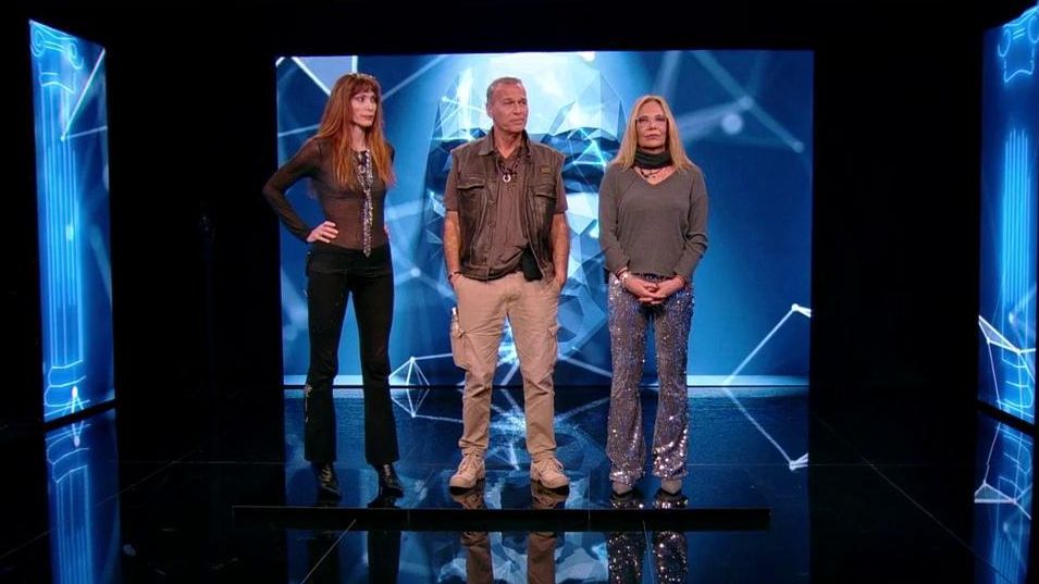 ¡Se resuelve el triángulo amoroso de 'GH DÚO'! Carlos Lozano, Cristina Piaget y Belén Ro se sinceran sobre sus sentimientos: "He decidido retirarme"