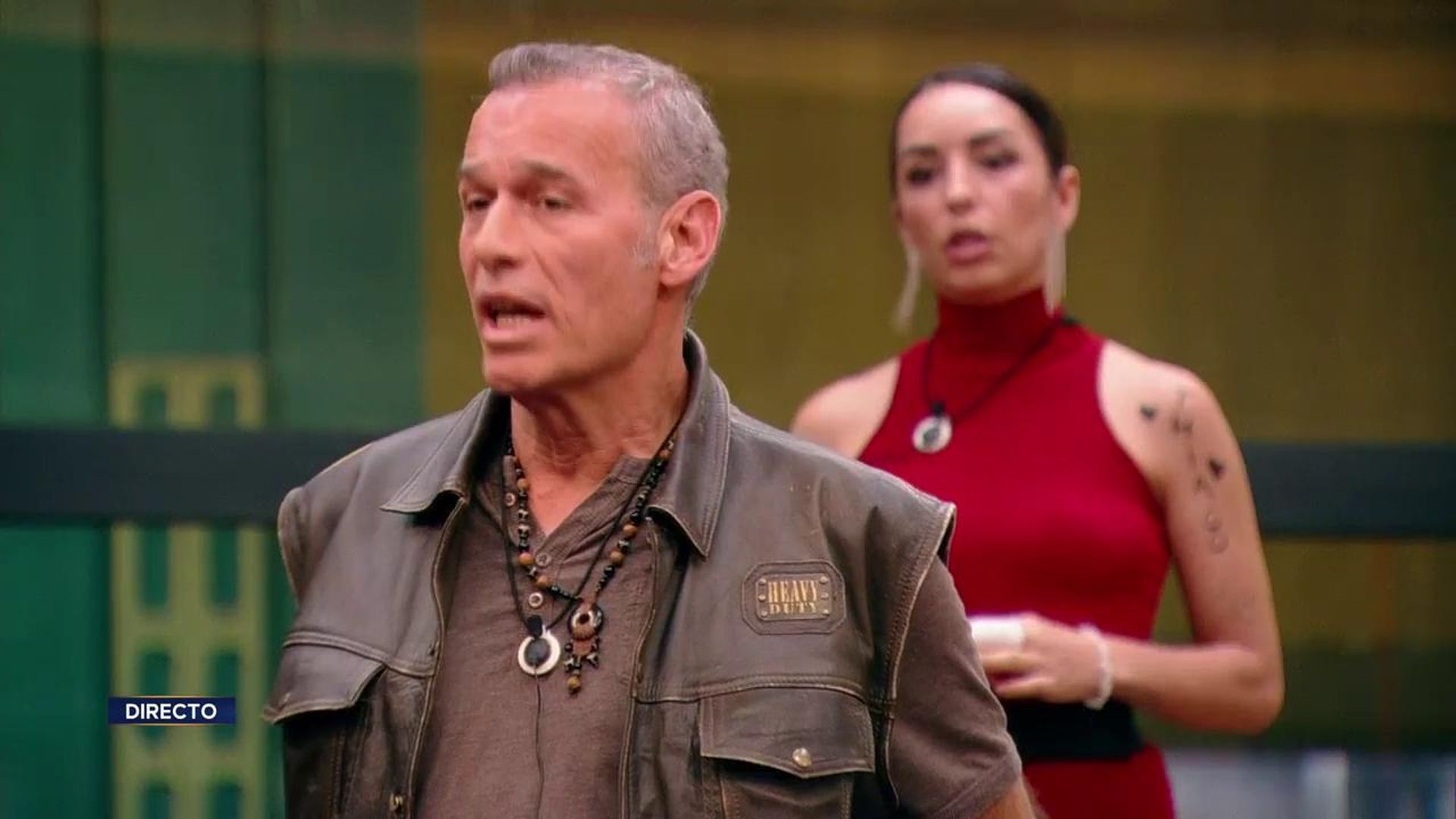 El enfrentamiento de Carlos Lozano y Anita en los posicionamientos: "Me dais igual todos"