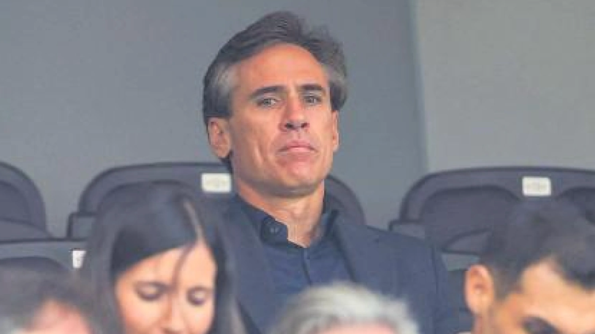 Corona en su etapa en el Valencia CF