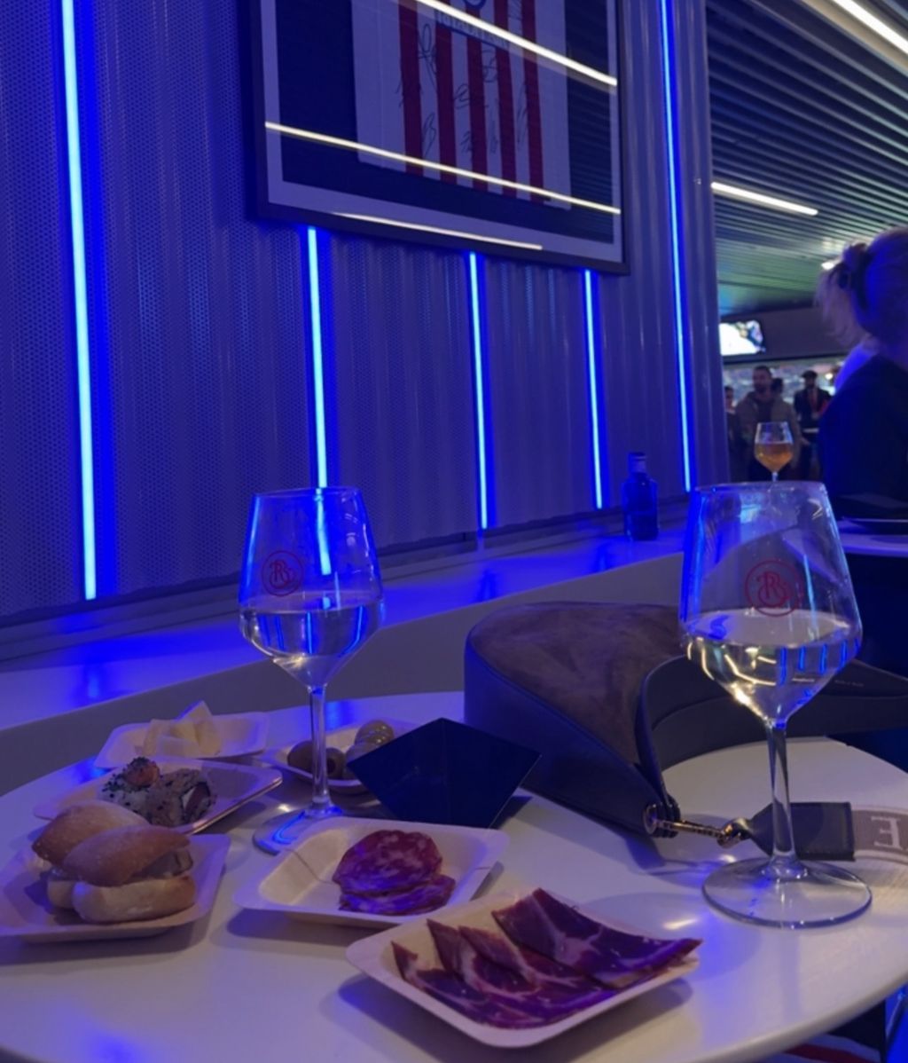 Cristina Porta y Montoya habrían estado tomando algo tras el encuentro