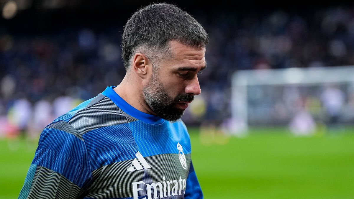 Arbeloa no confía en Carvajal y el Madrid piensa en no renovarle