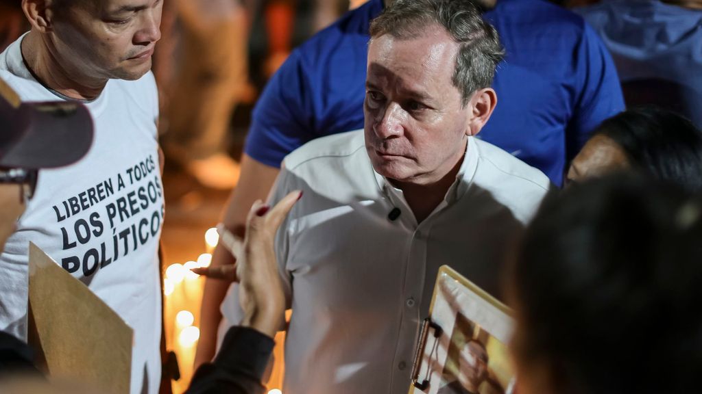 Denuncian el "secuestro" del opositor Juan Pablo Guanipa horas después de su excarcelación en Venezuela: "Fue emboscado por aproximadamente diez funcionarios"