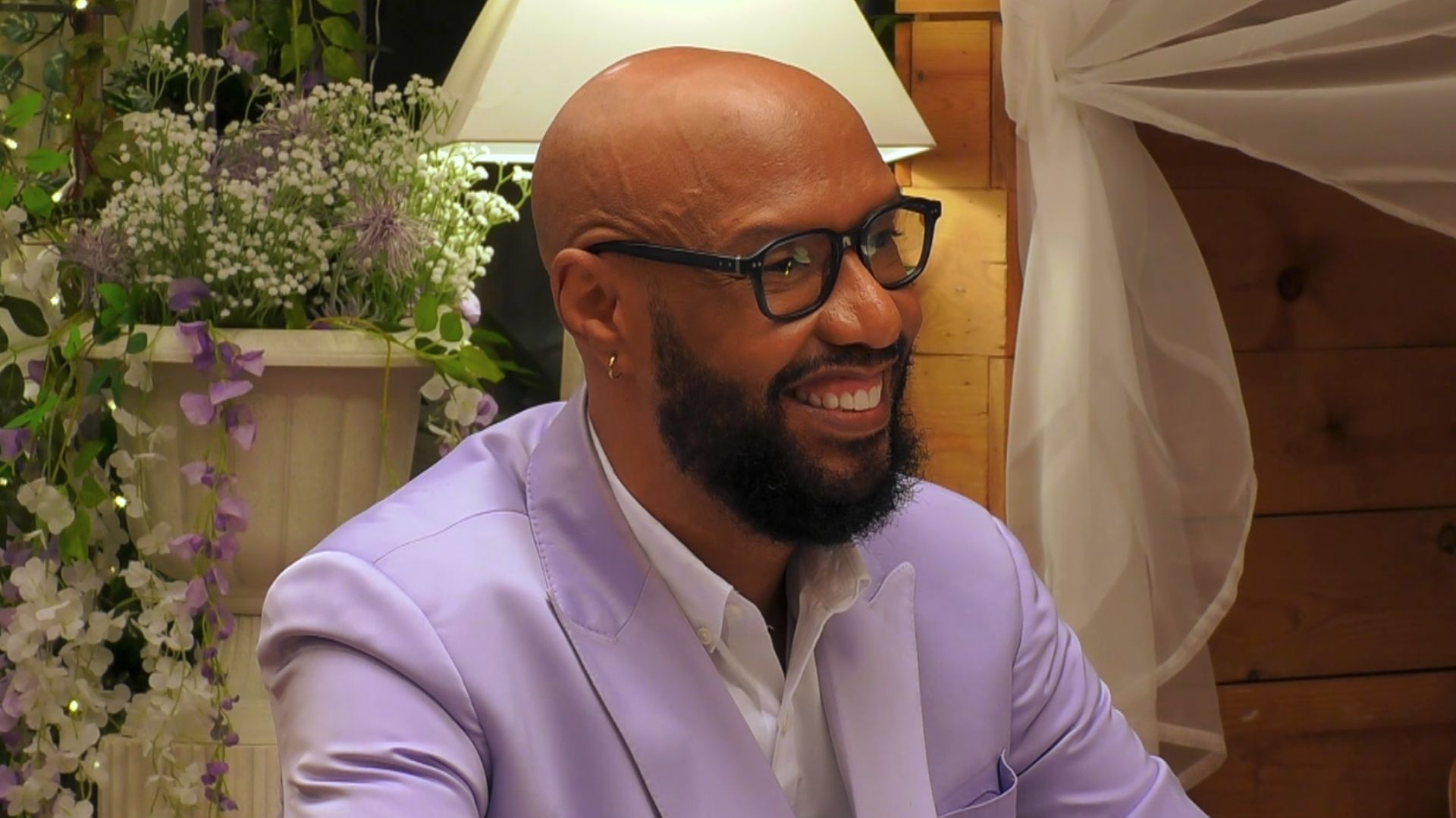 La atrevida propuesta de un soltero en 'First Dates' echa para atrás a su cita: "Me gustaría que visites mi templo"