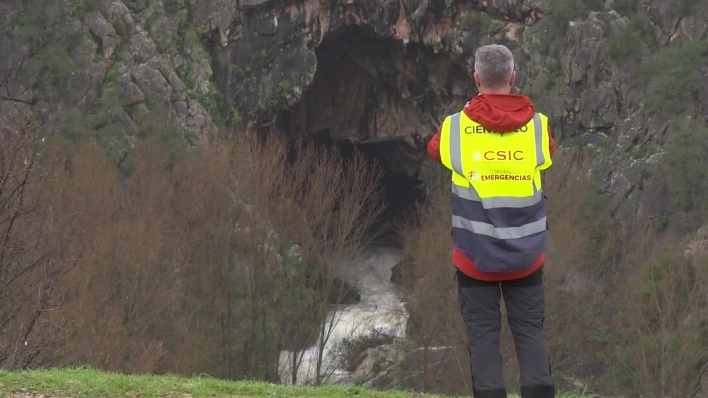 El trabajo de los hidrogeólogos del CSIC en Benaoján, una de las zonas afectadas por las lluvias: "Los acuíferos liberan una gran cantidad de caudal"