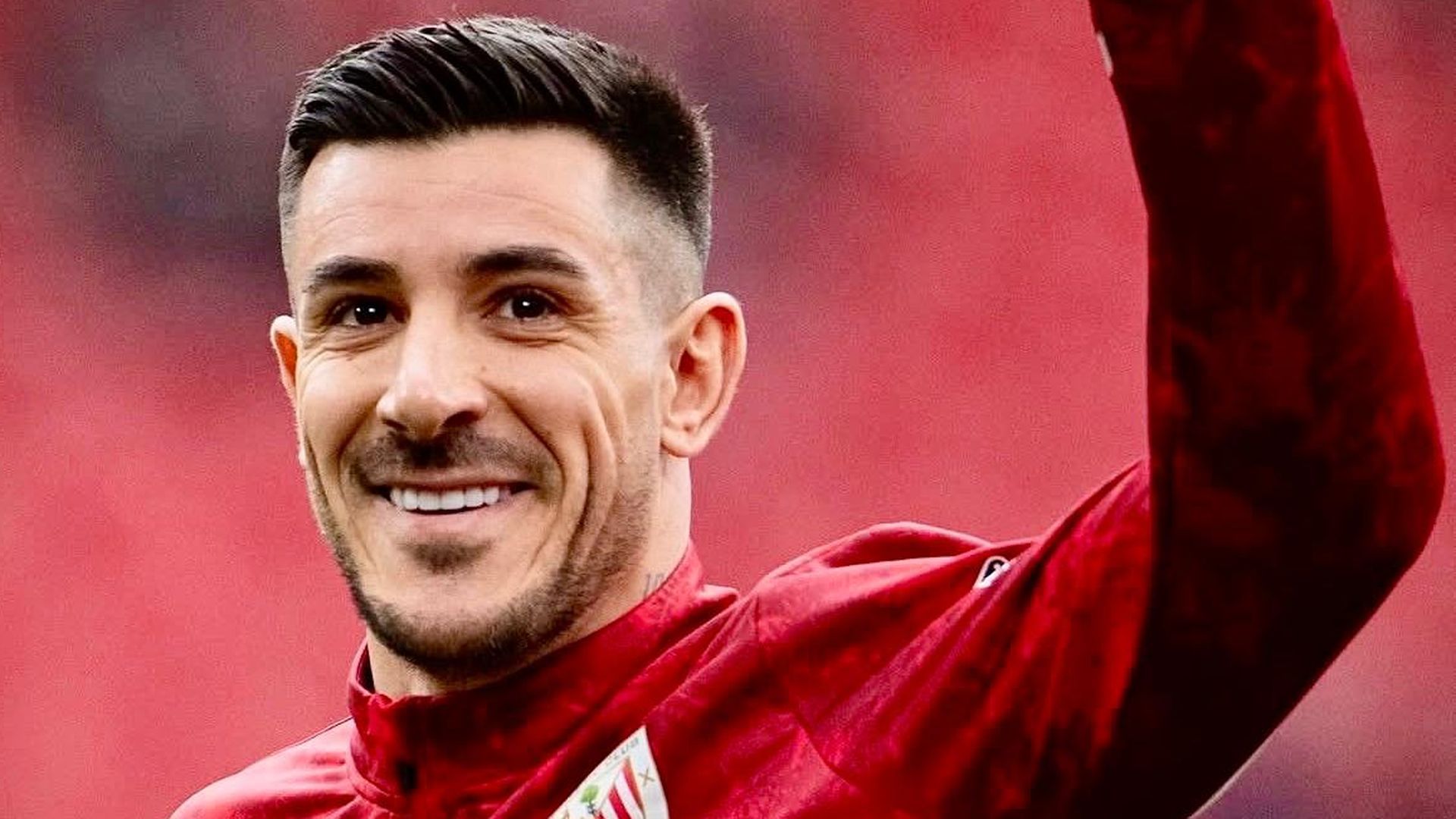 Gesto positivo de Yuri Bechiche en San Mamés antes de lesionarse ante el Levante