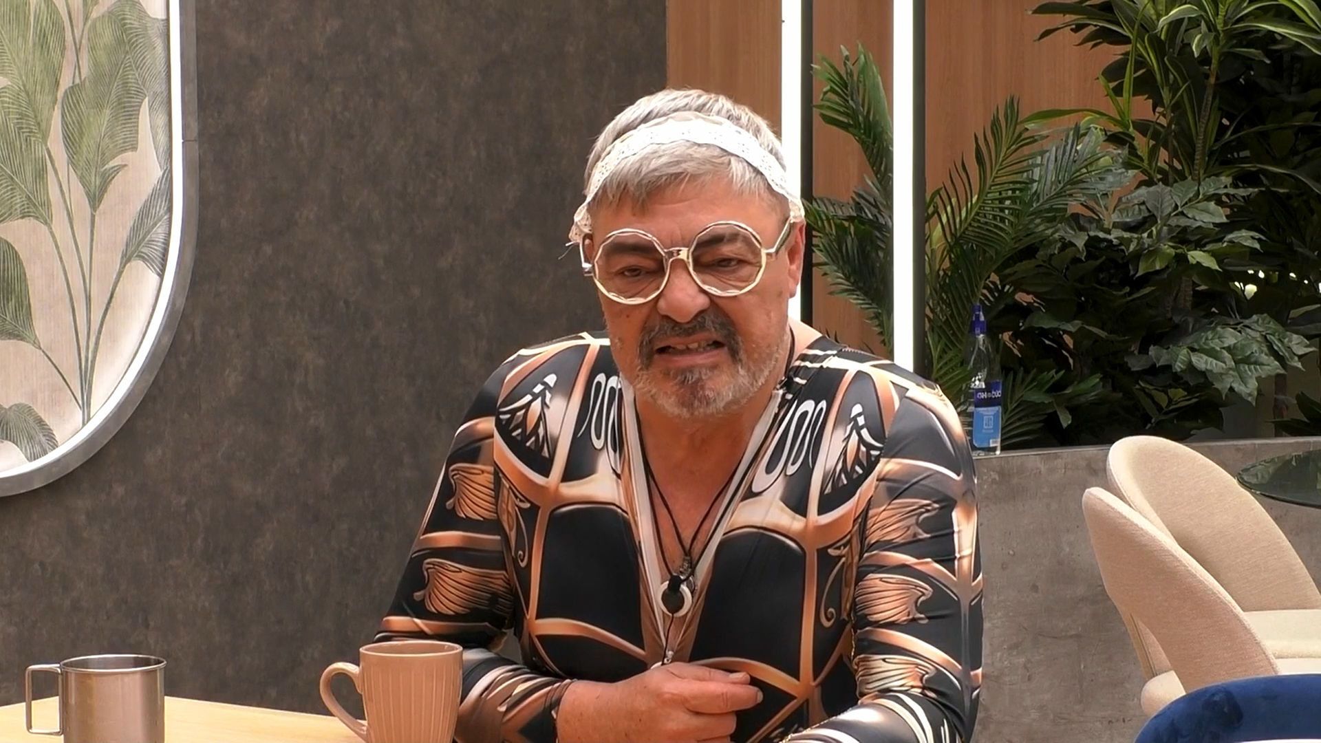 Antonio Canales repite como robot de Belexa