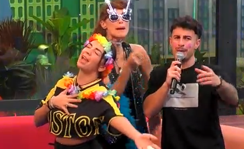Cristina canta junto a Anita y Juanpi