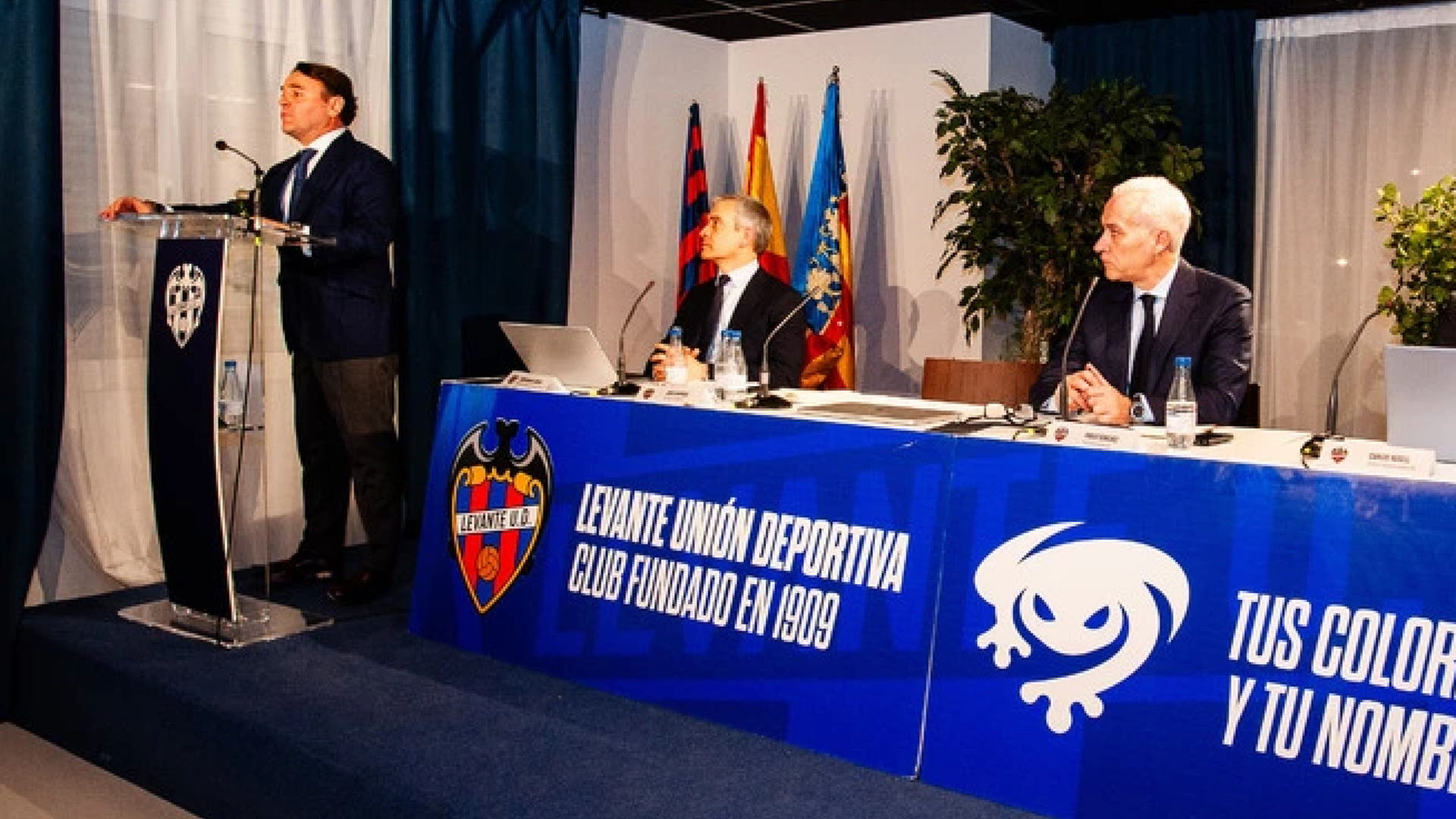 Danvila habla en la Junta