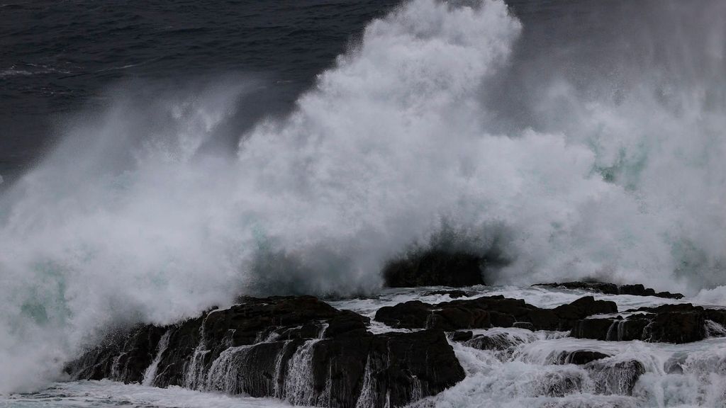 Los efectos de la borrasca huracanada Nils: en qué zonas azota ya con más fuerza