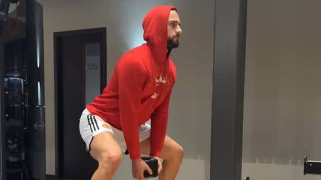 Primeros ejercicios de recuperación de Sofyan Amrabat