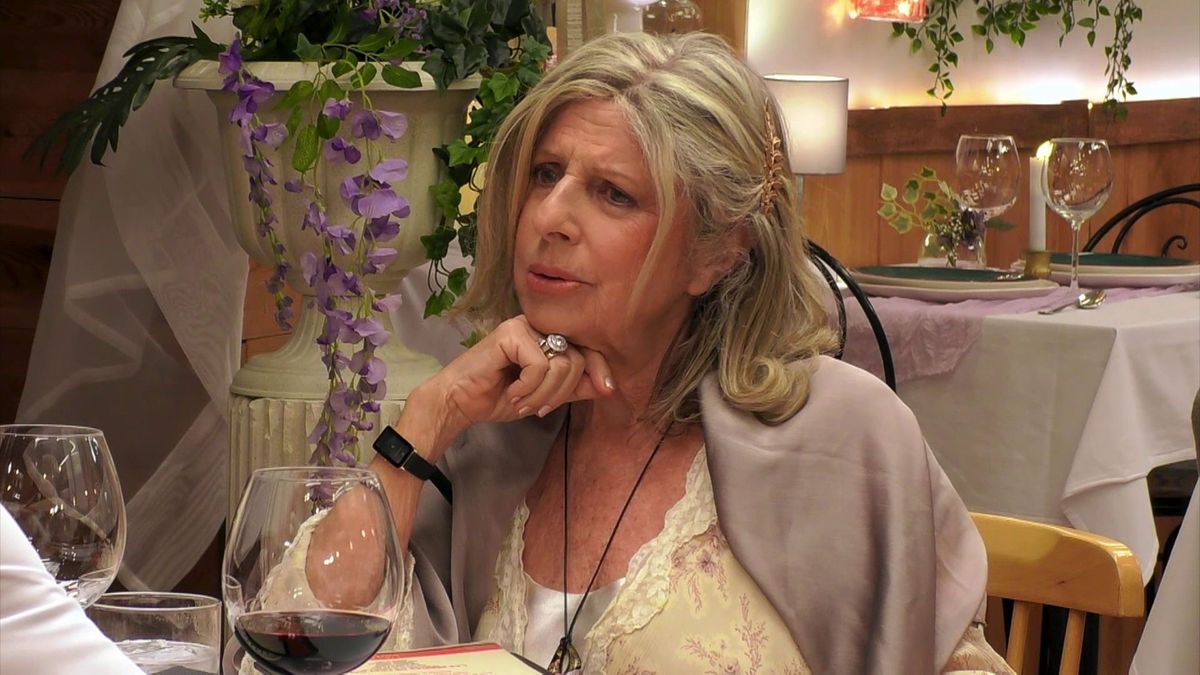 Un soltero de ‘First Dates’ deja muda a su cita al abrirse sobre su historia vital: "Desaparecí 30 años"