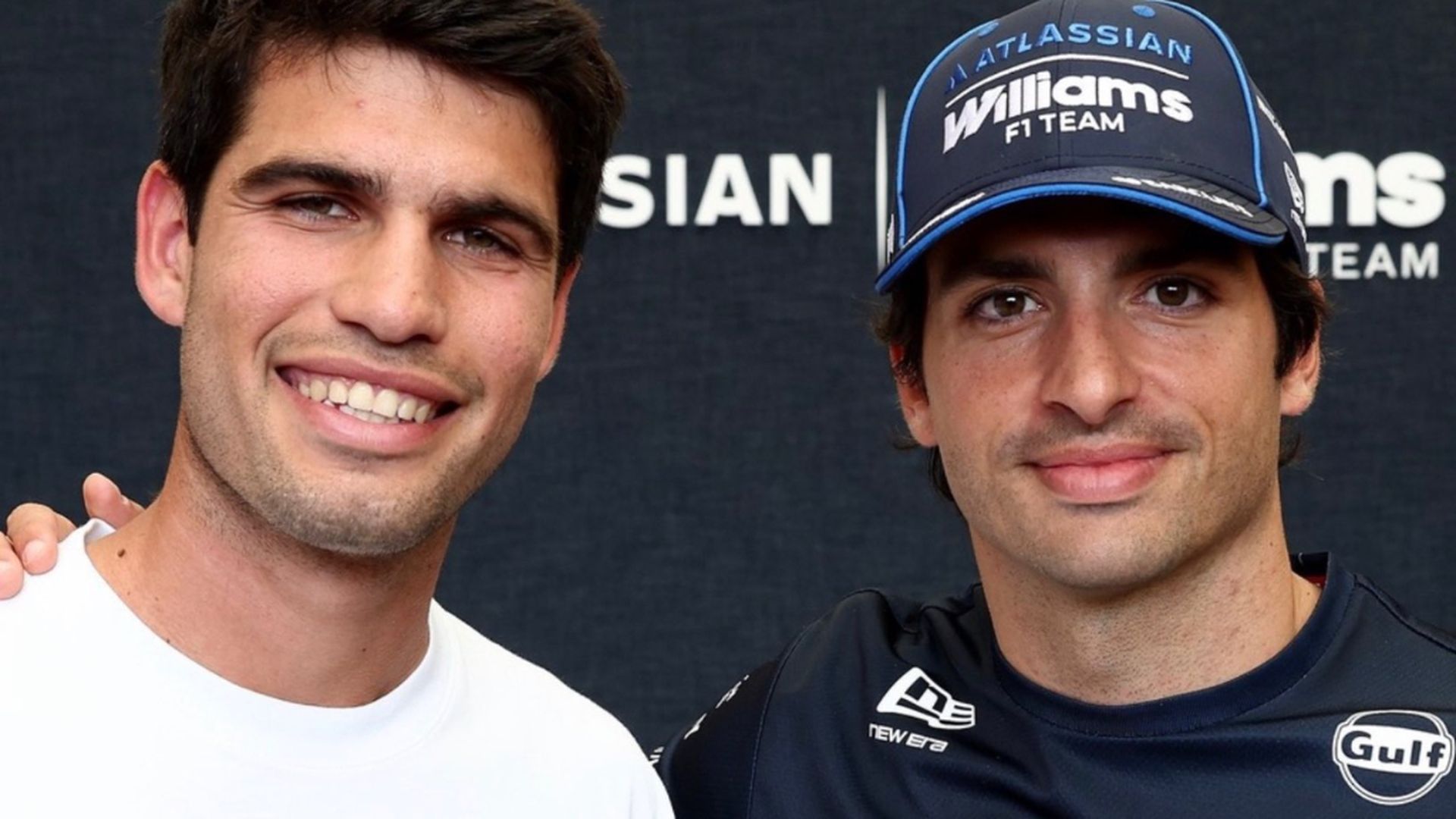 Carlos Alcaraz y Carlos Sainz, en Baréin