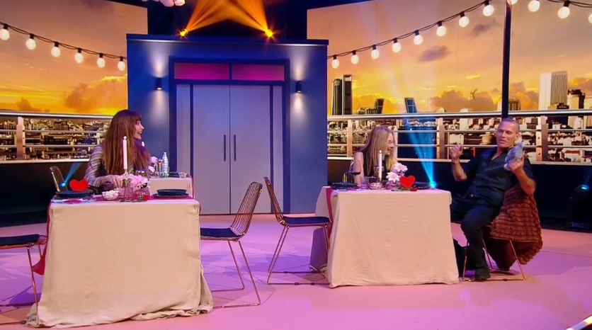 Carlos, Belén y Cristina en la cena de San Valentín