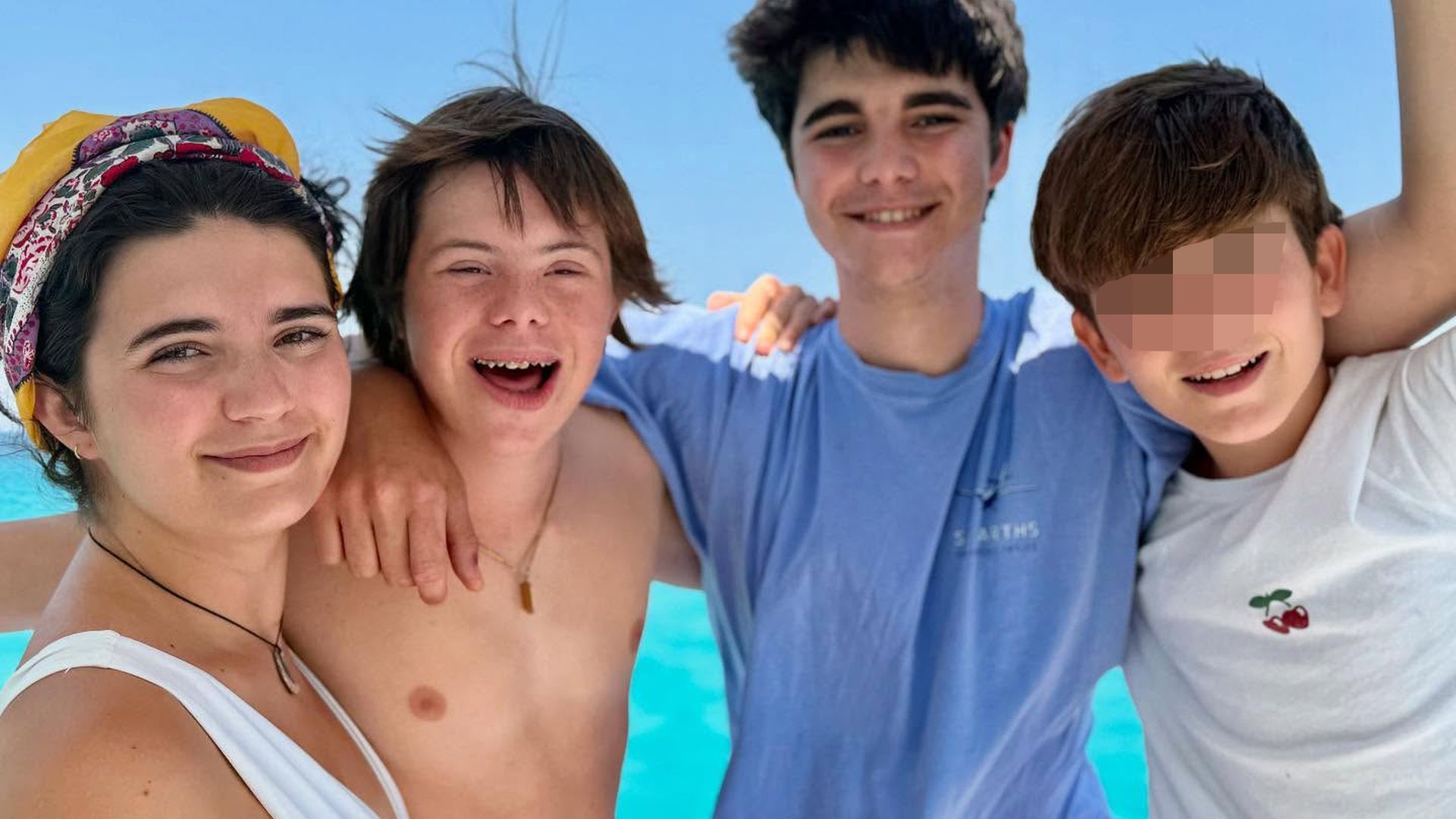 Cloe, Roscón, Pedro y Diego, los cuatro hijos de Samantha Vallejo-Nágera