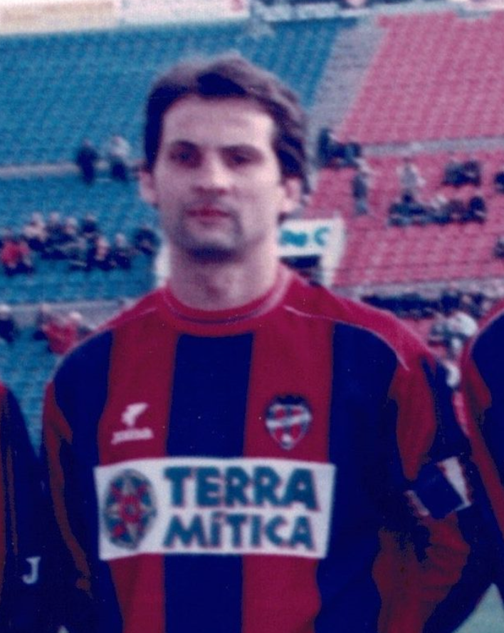 Giner con el Levante UD