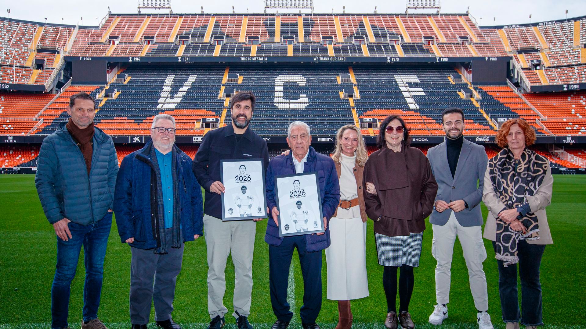 Claramunt y familia en Mestalla