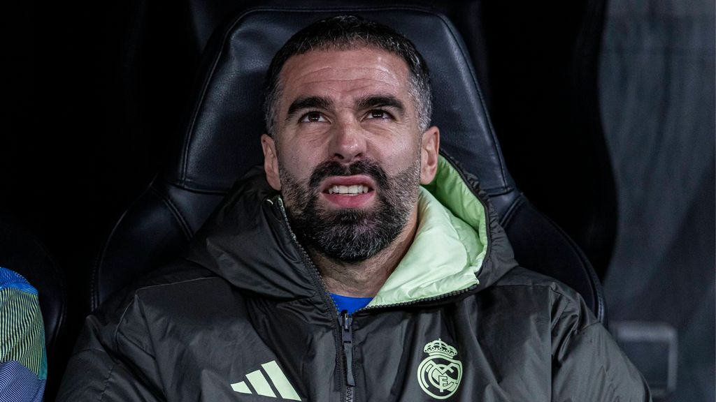 "Vienen al sofá gris", Arbeloa acaba con el 'caso Dani Carvajal' y explica su 'nuevo' método