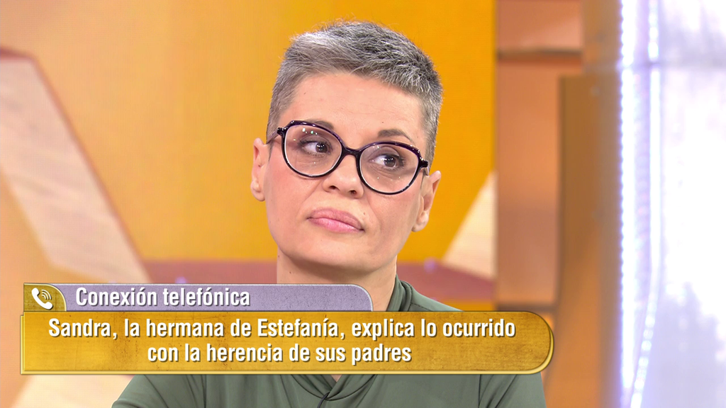 La hermana de Estefanía llama en directo para desmentir su historia: "Nos ha hecho mucho daño"