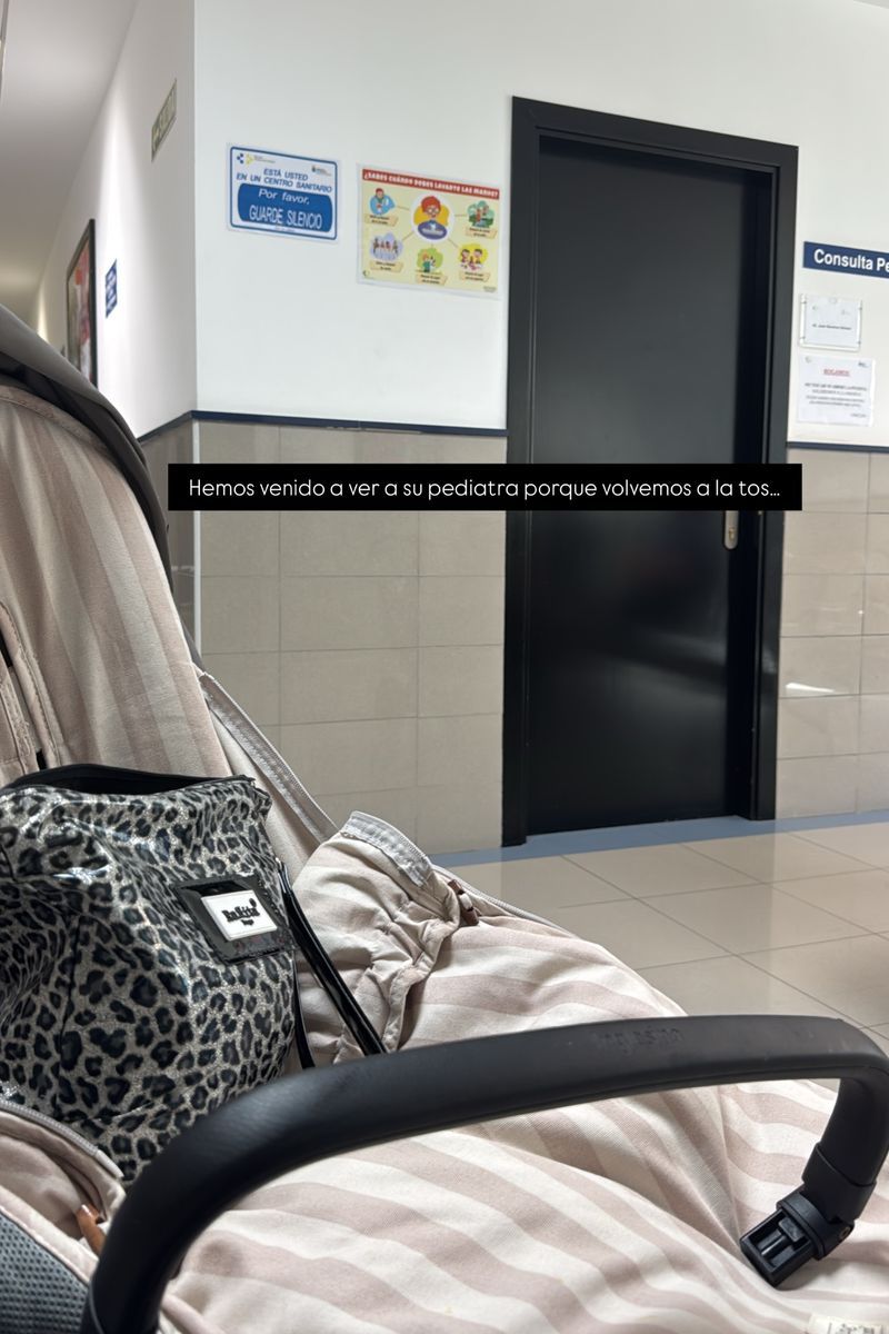 La imagen que ha compartido Anabel Pantoja desde el médico con su hija