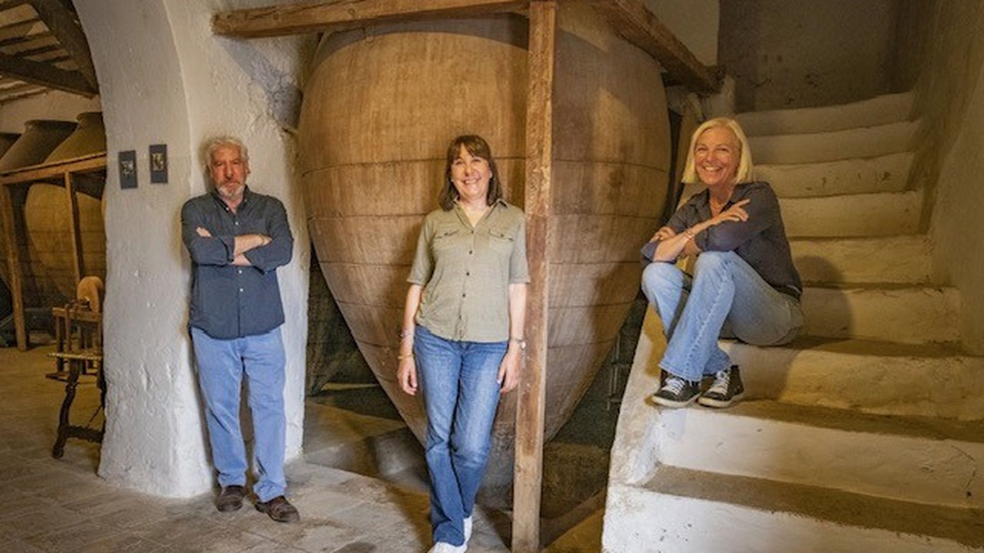 Margarita, Gonzalo y Alexandra en su bodega