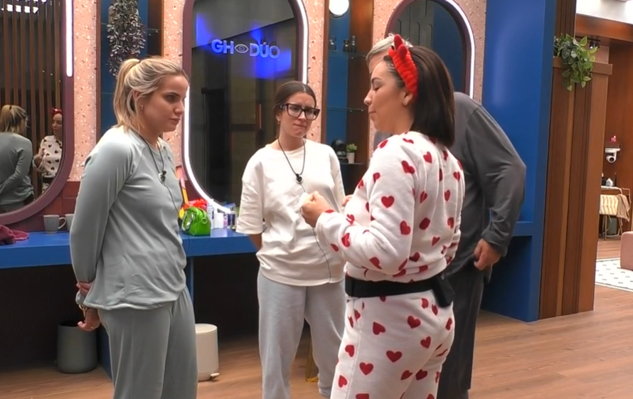 Reunión en el baño