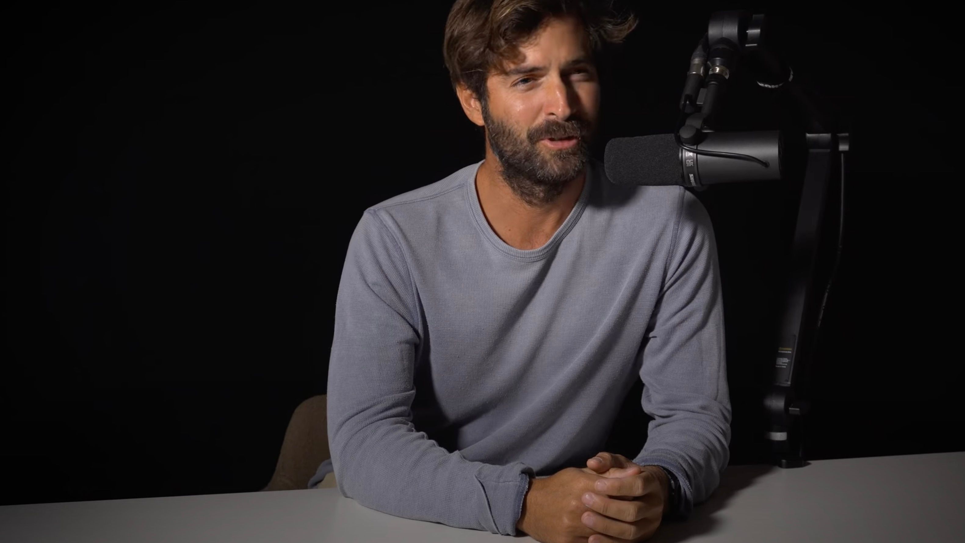 Xabier Sánchez presenta el 'podcast' 'Otra forma', en el que divulga maneras alternativas de vivir.