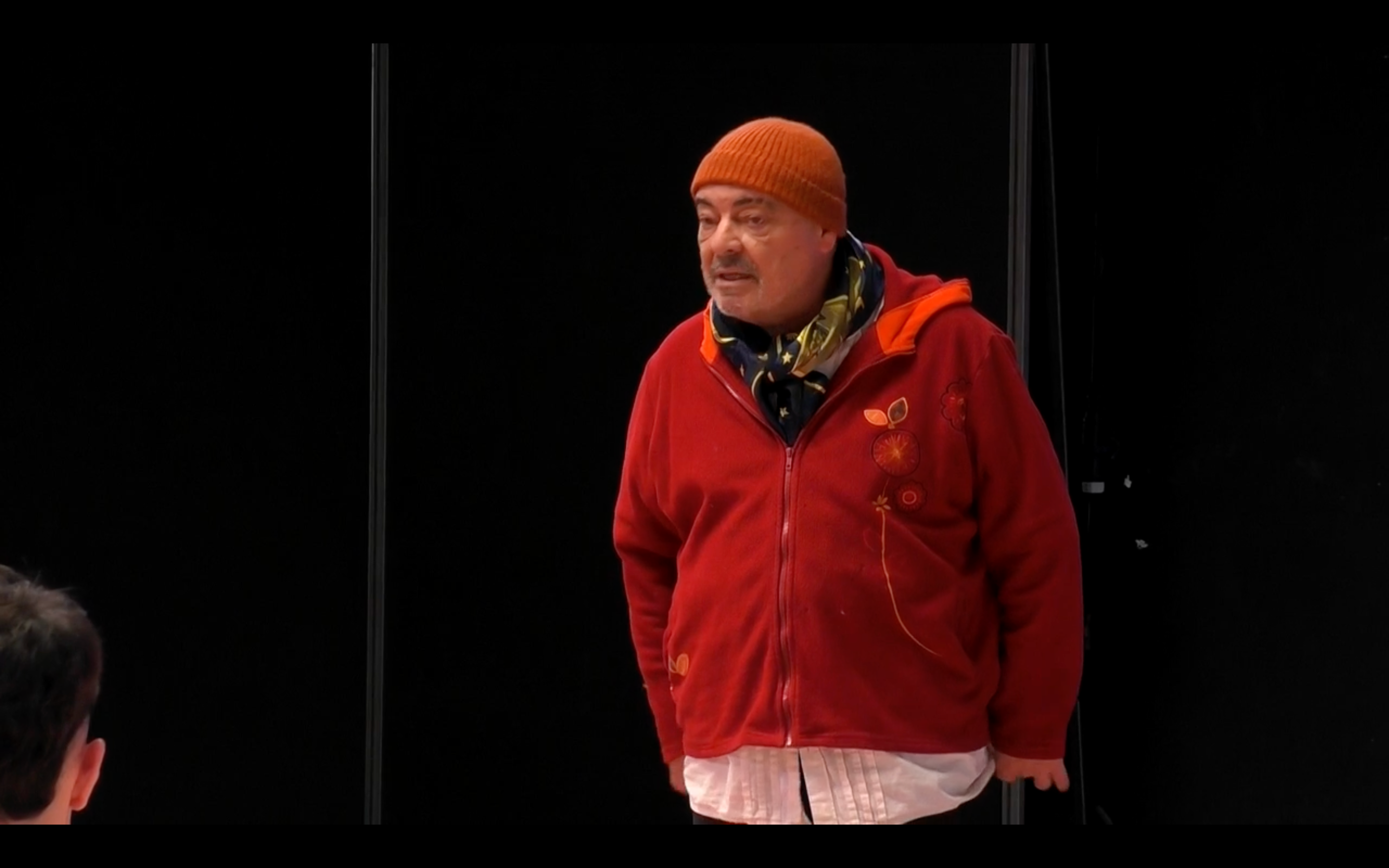 Antonio anima a sus compañeros