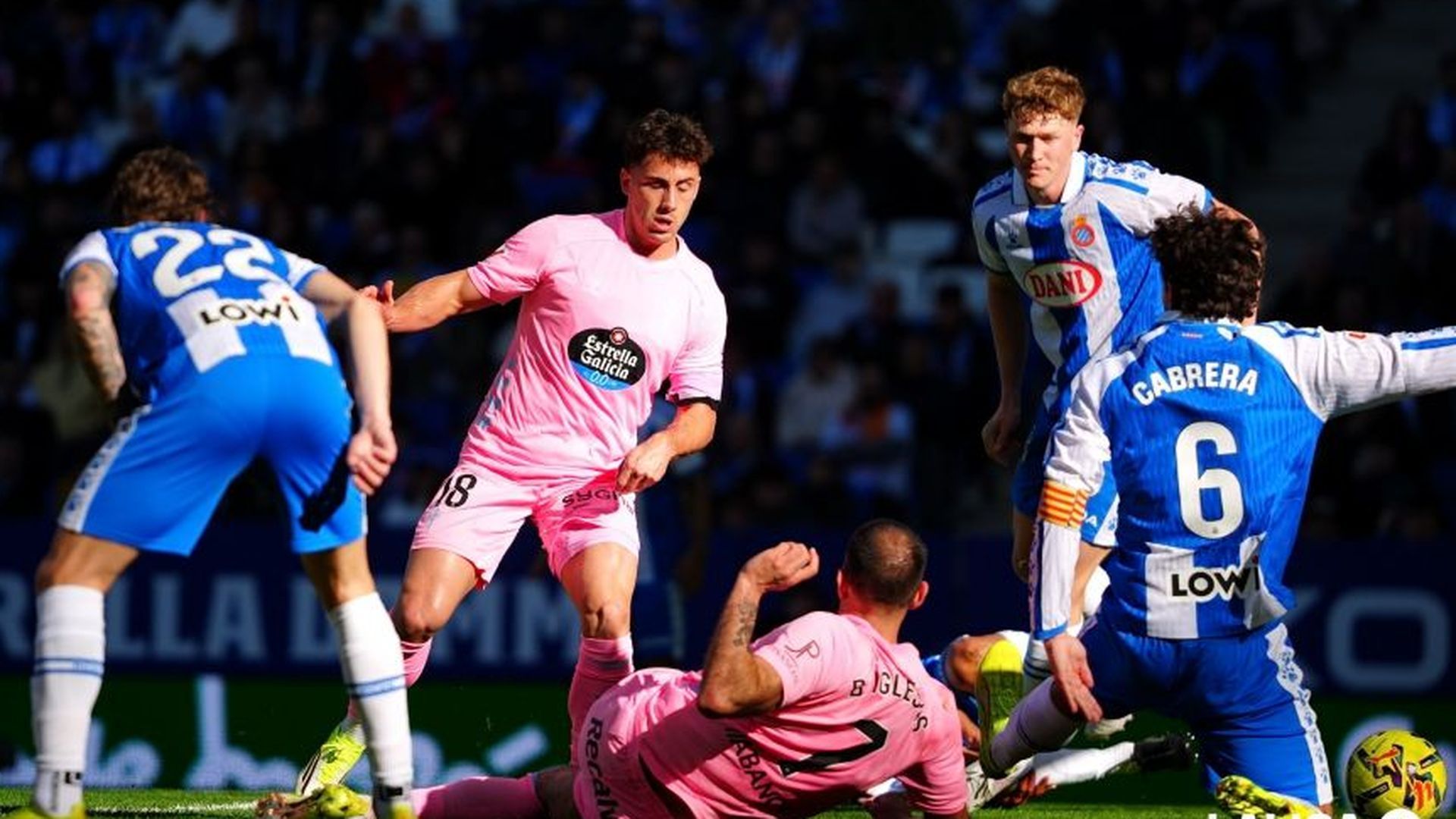 Borja Iglesias ante el Espanyol Borja Iglesias ante el Espanyol