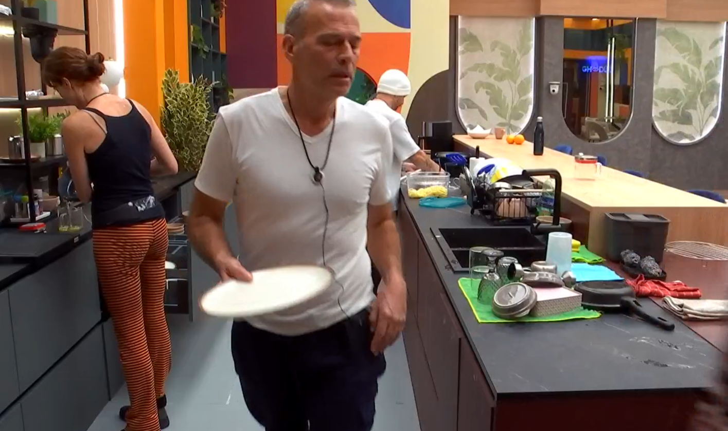 Carlos y Cristina en la cocina