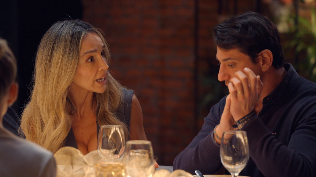 ¡Se lía entre Ainhoa y Marc en la cena de parejas! Los reproches entre la pareja provocan que ella termina ausentándose de la mesa