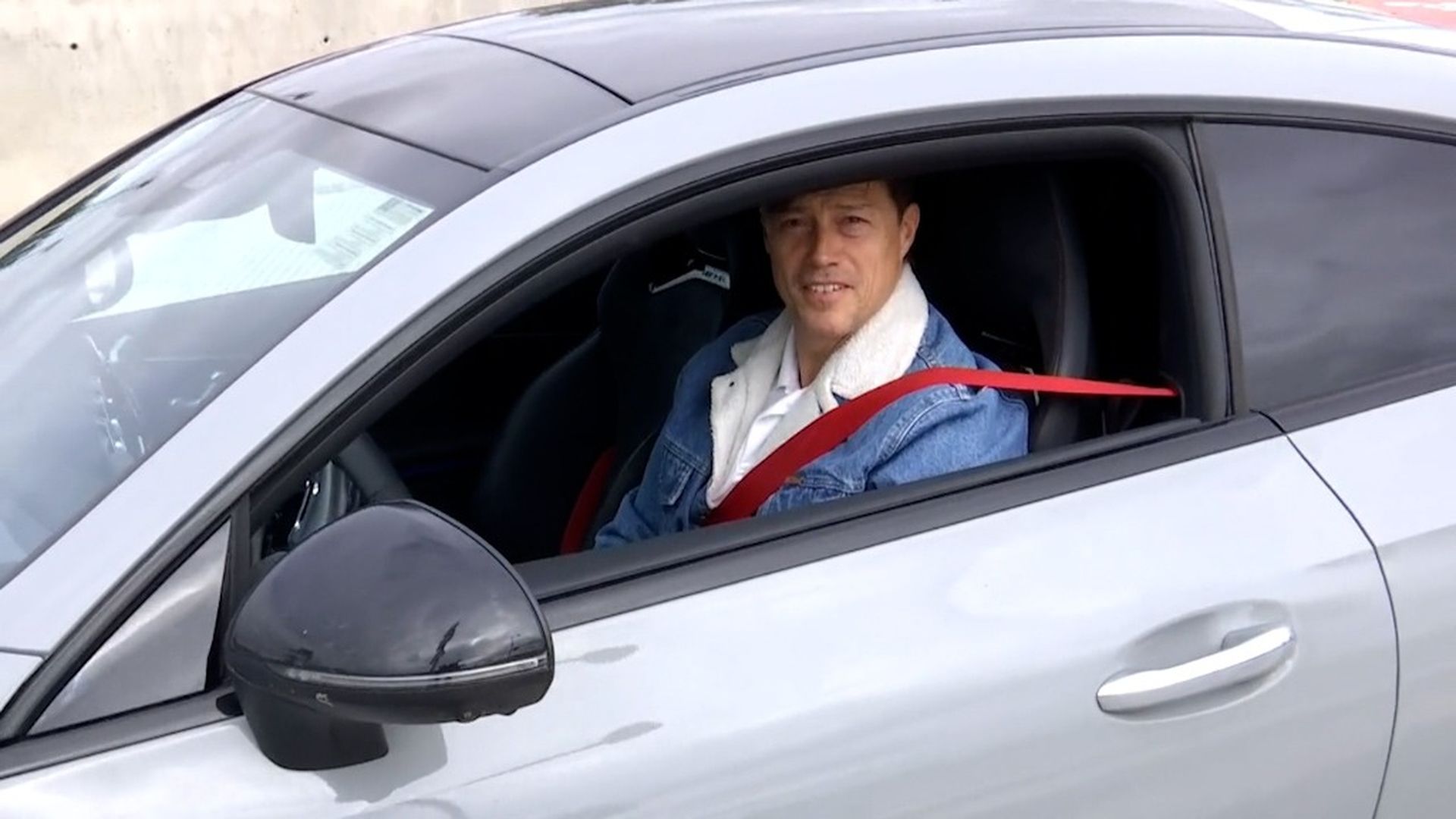 Almeyda, a su llegada a la ciudad deportiva tras la expulsión del sábado