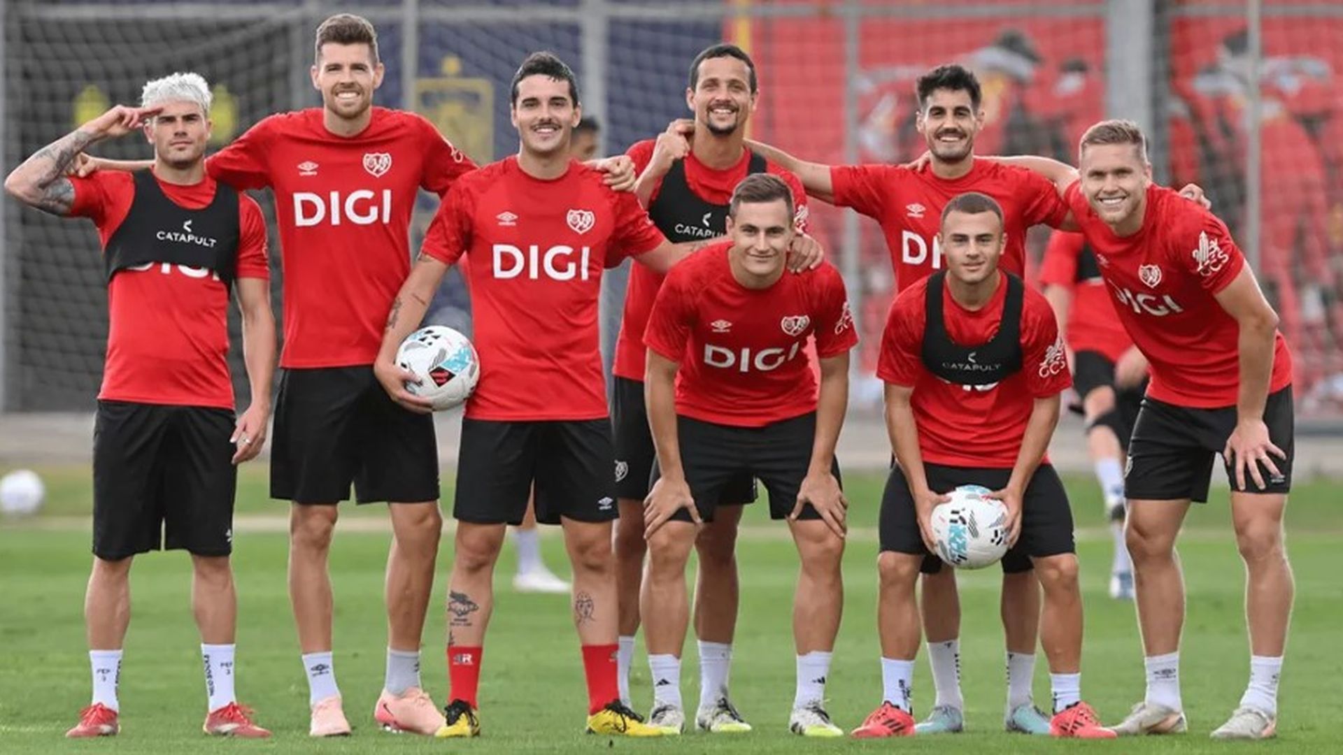 El Rayo Vallecano entrenando en Las Rozas El Rayo Vallecano entrenando en Las Rozas