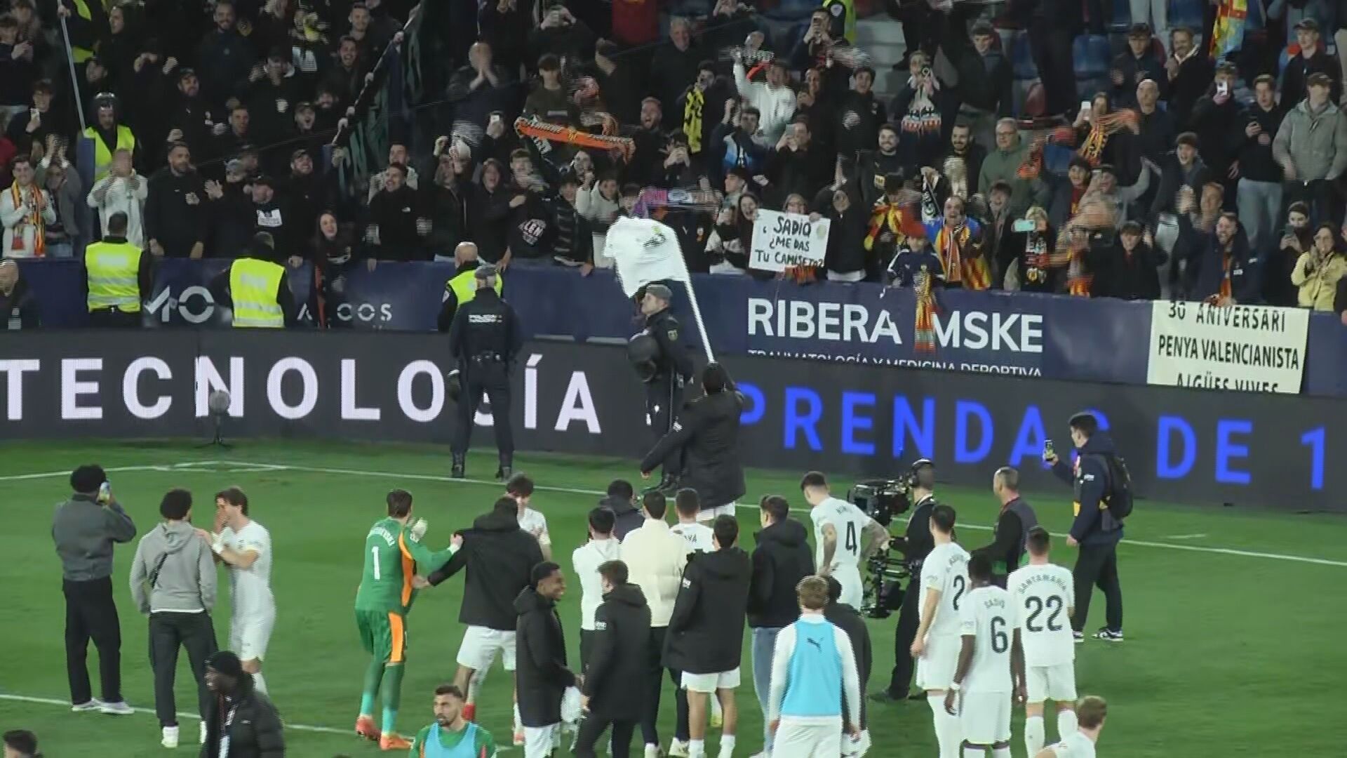 Eray Cömert en el Ciutat Eray Cömert en el Ciutat