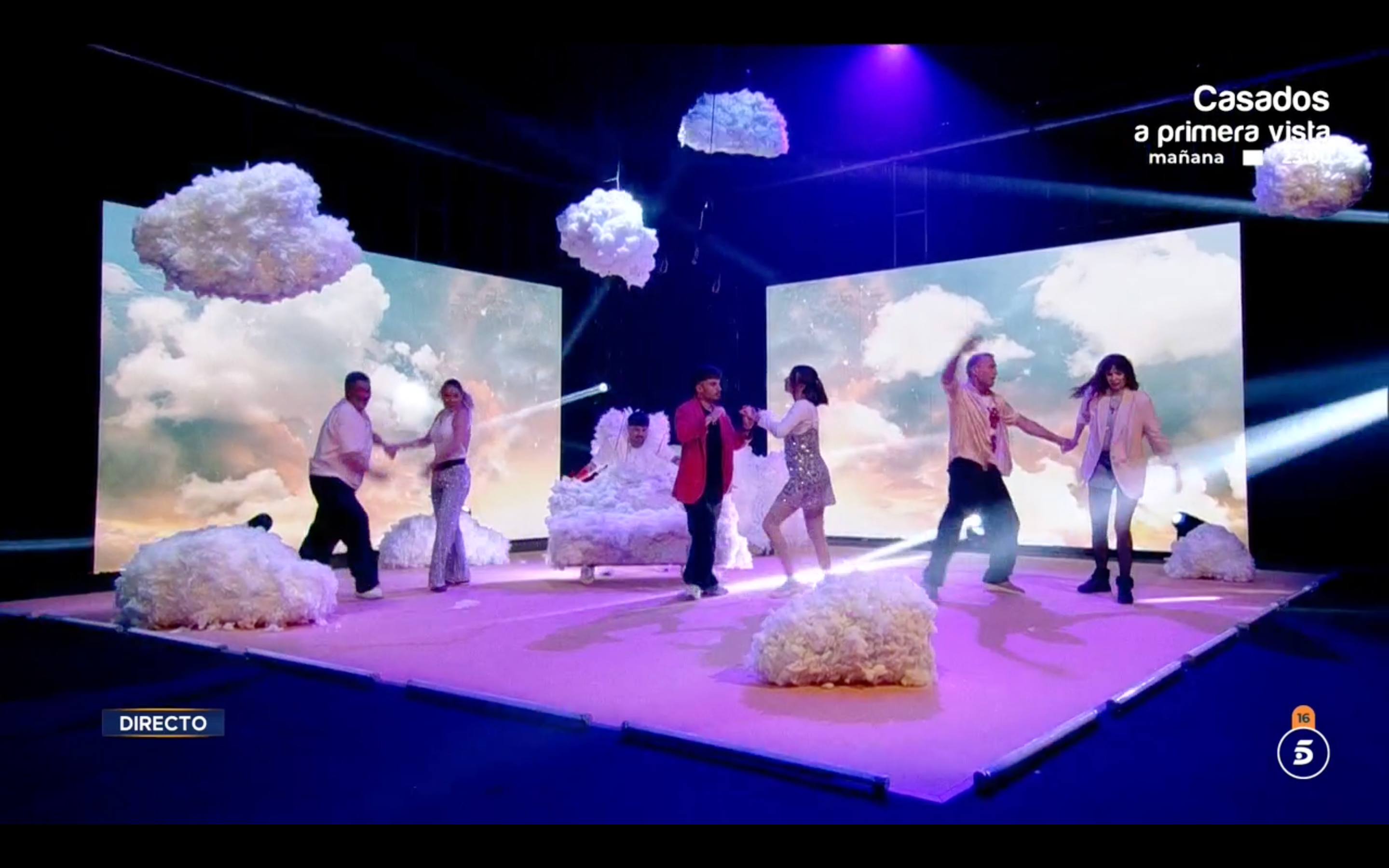 Los concursantes realizan la prueba semanal