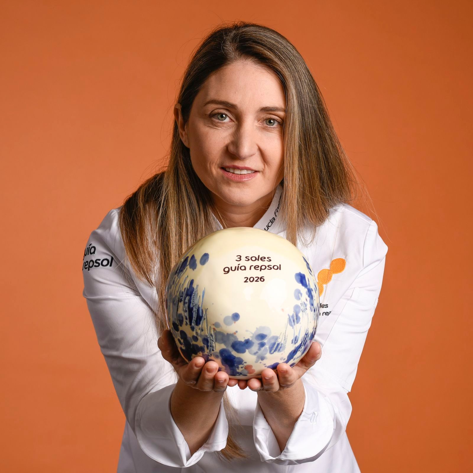 Lucía Freitas ha recibido los tres Soles Repsol en A Tafona