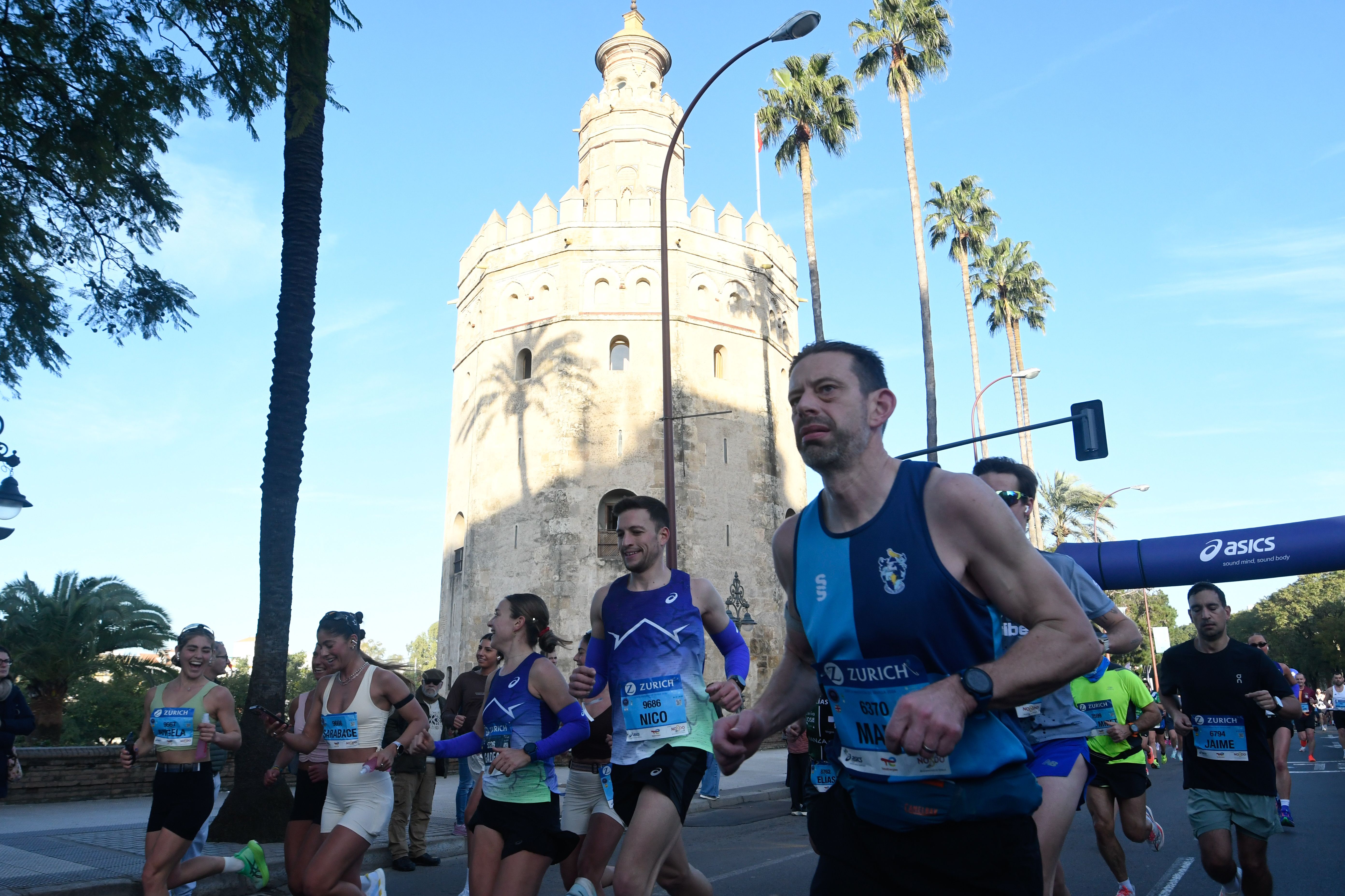 Mejores imágenes de la Zurich Maratón de Sevilla