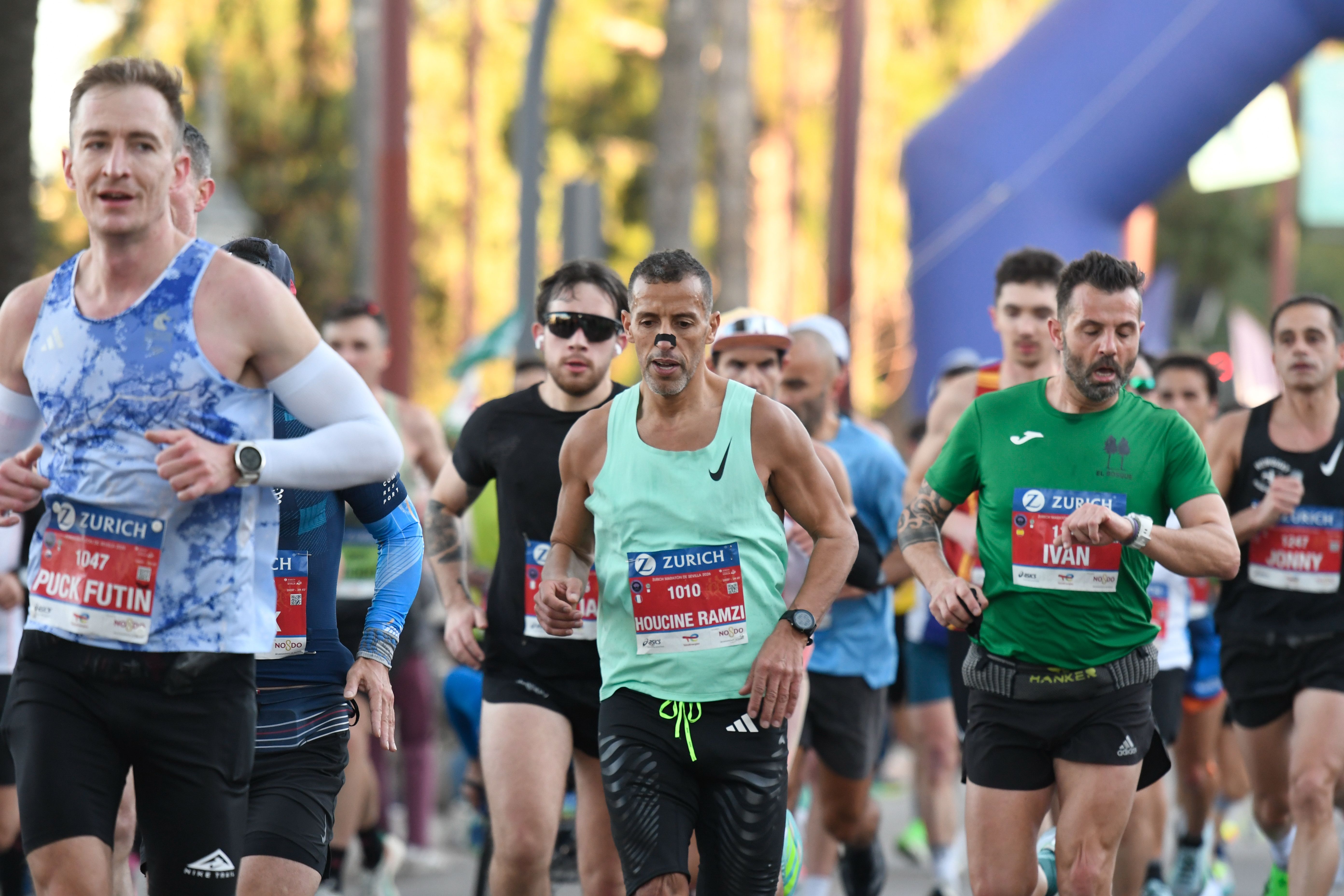 Mejores imágenes de la Zurich Maratón de Sevilla