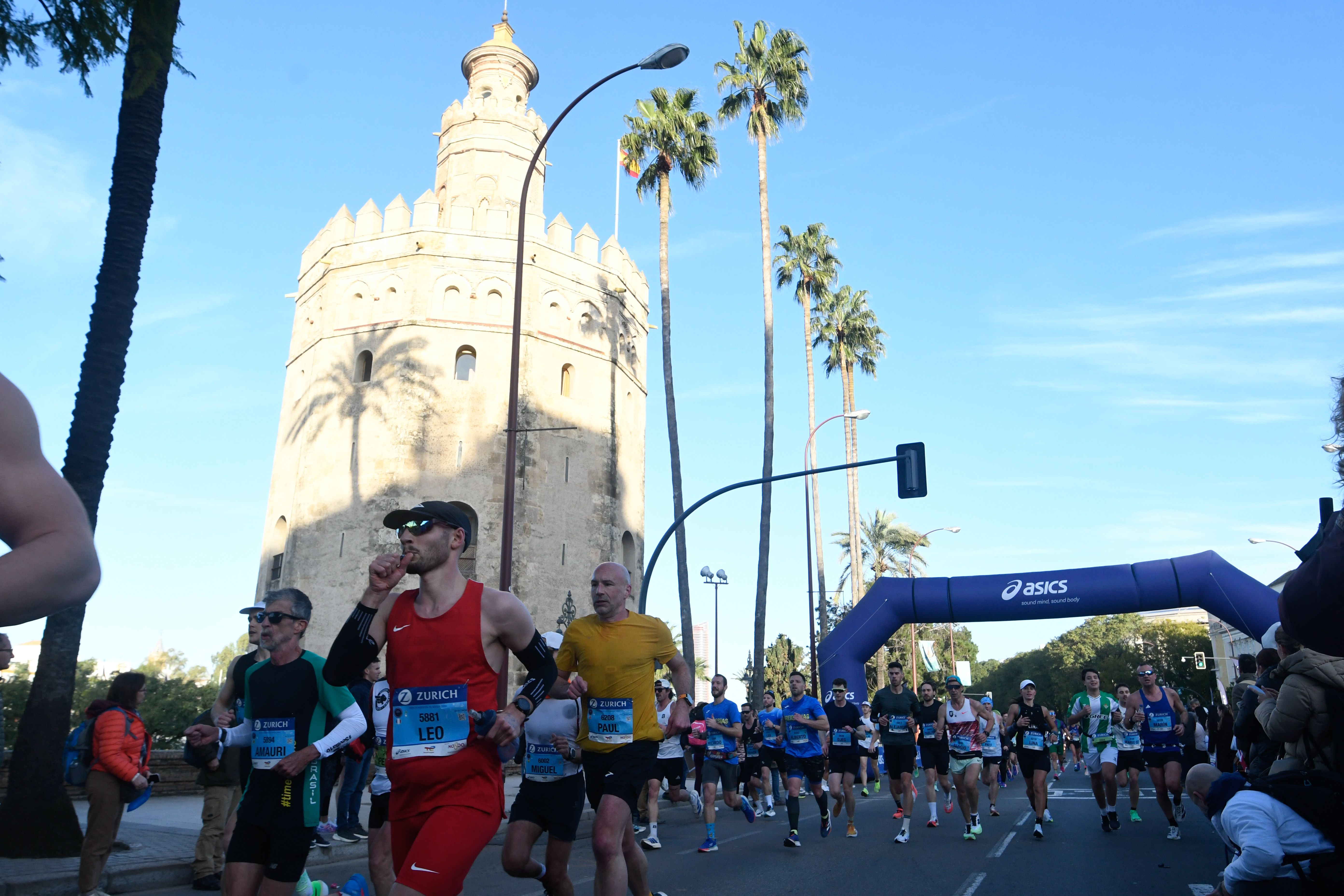 Mejores imágenes de la Zurich Maratón de Sevilla