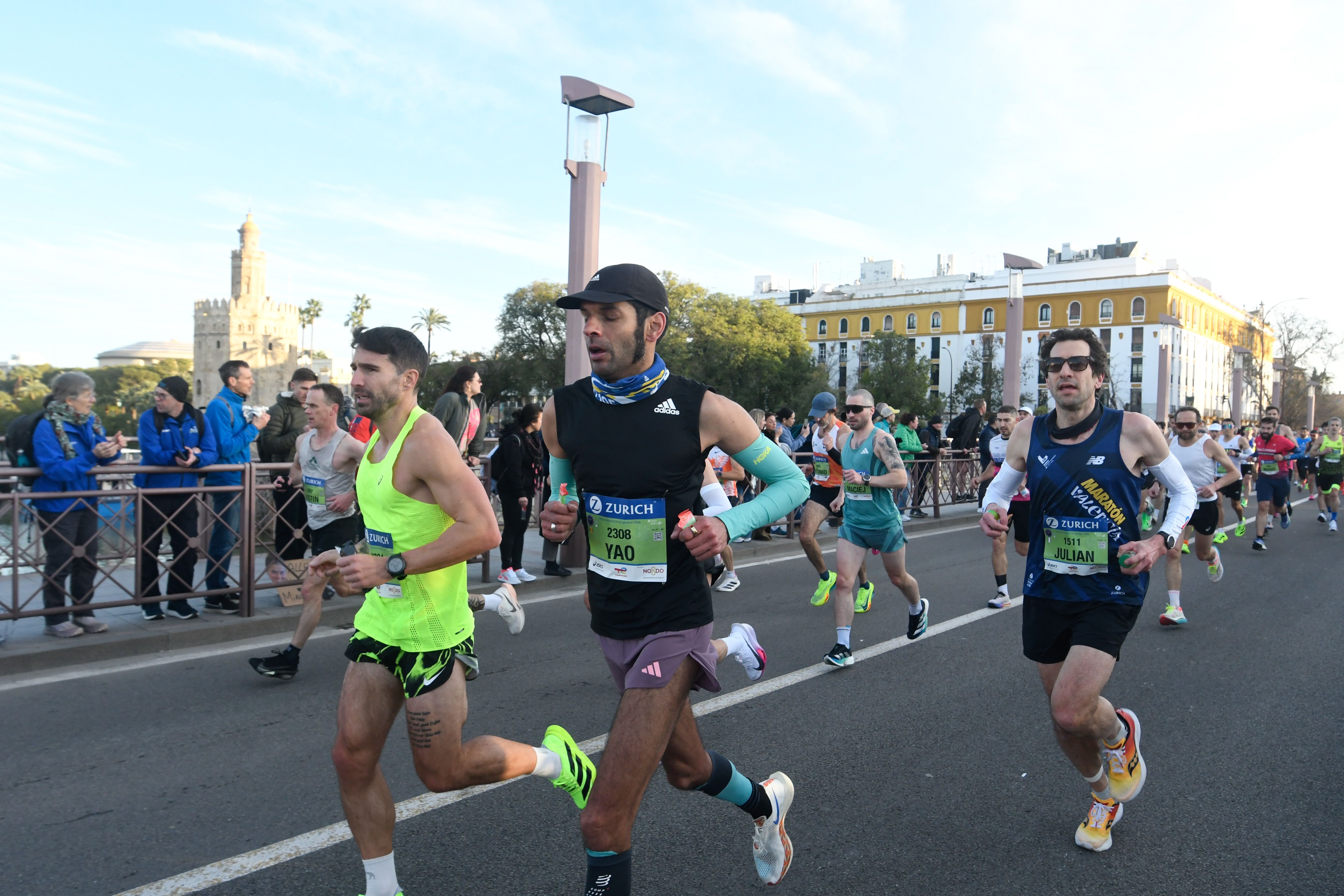 Mejores imágenes de la Zurich Maratón de Sevilla
