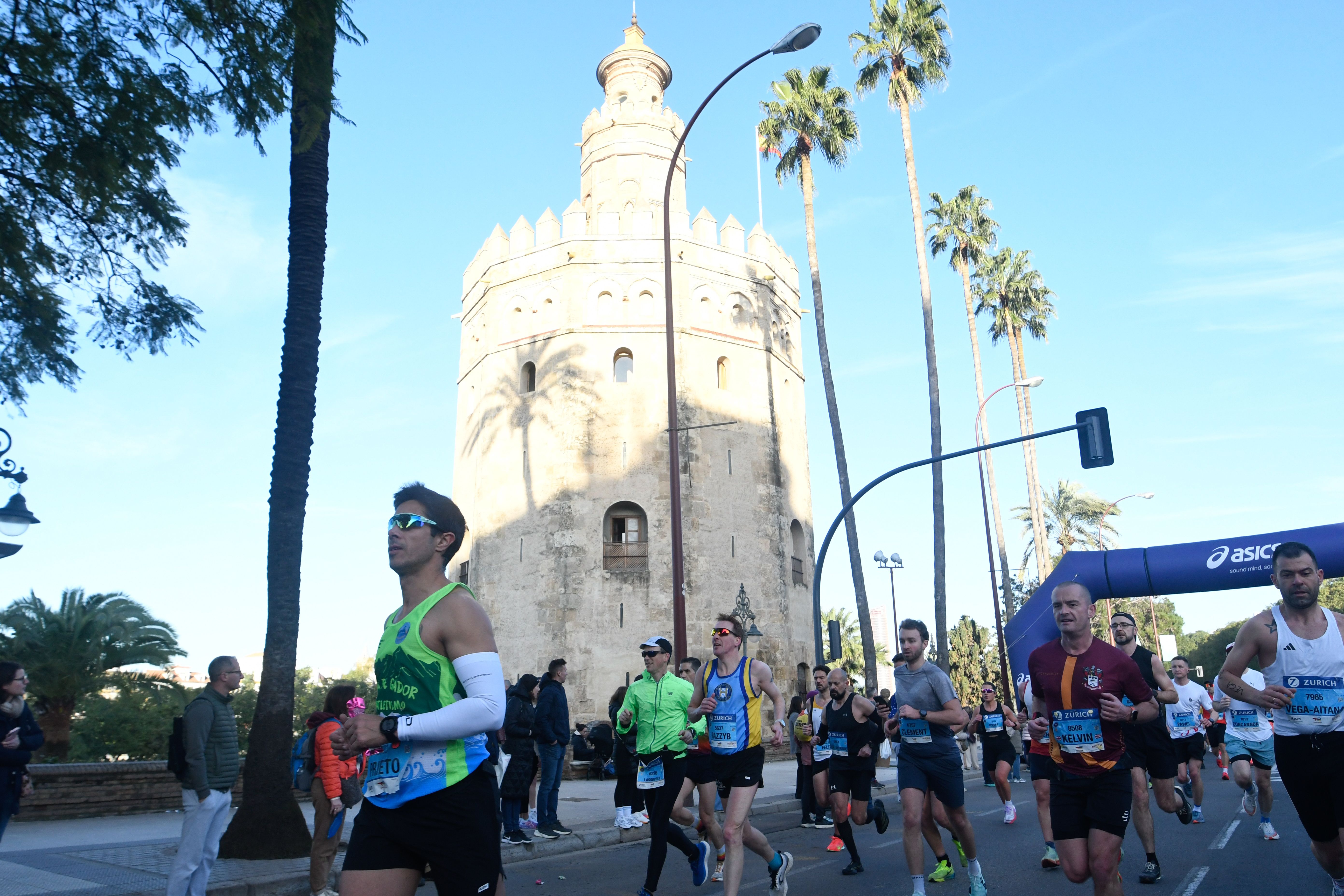 Mejores imágenes de la Zurich Maratón de Sevilla