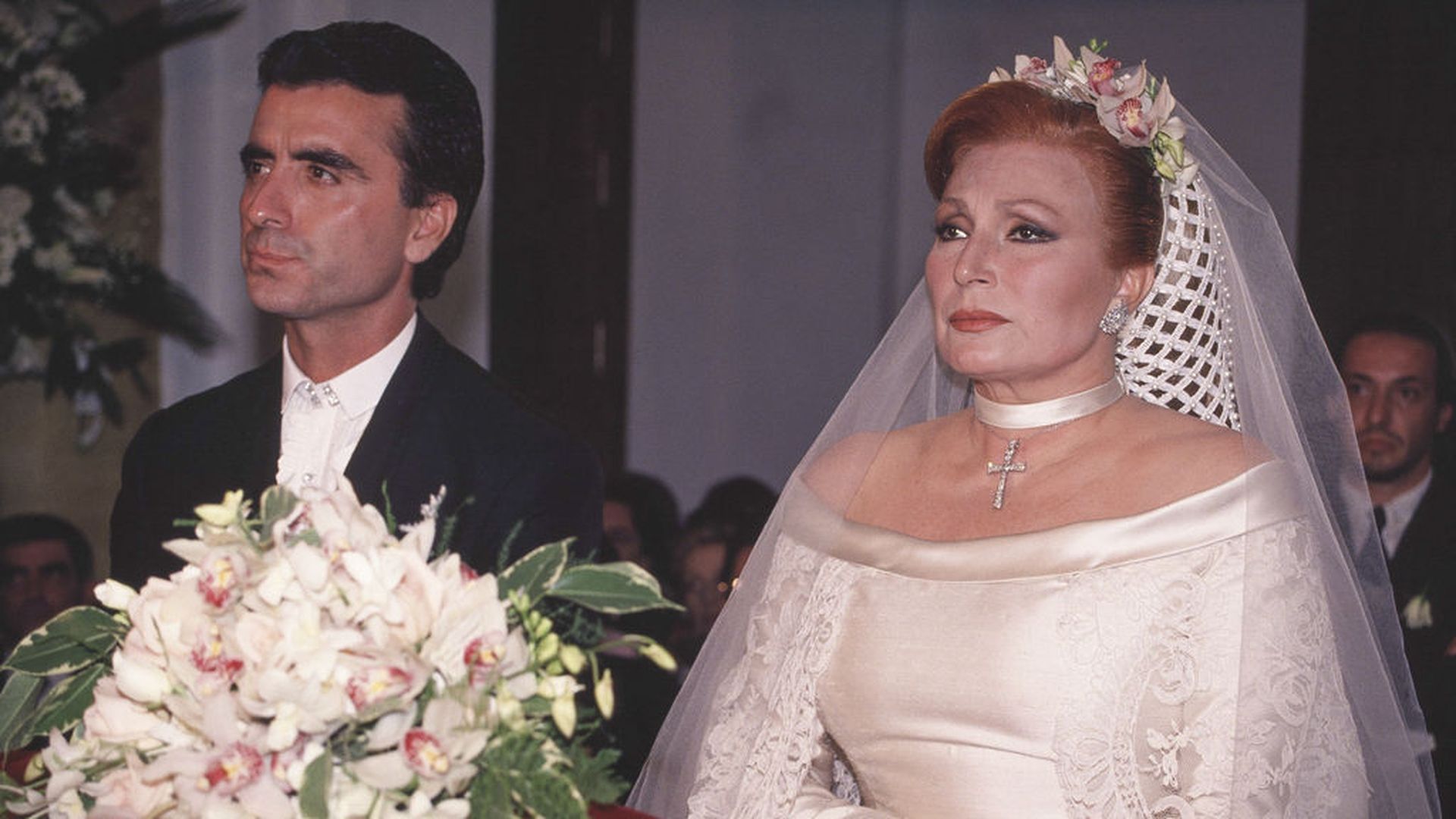 Tras su divorcio con Pedro, contrajo matrimonio con el torero José Ortega Cano.